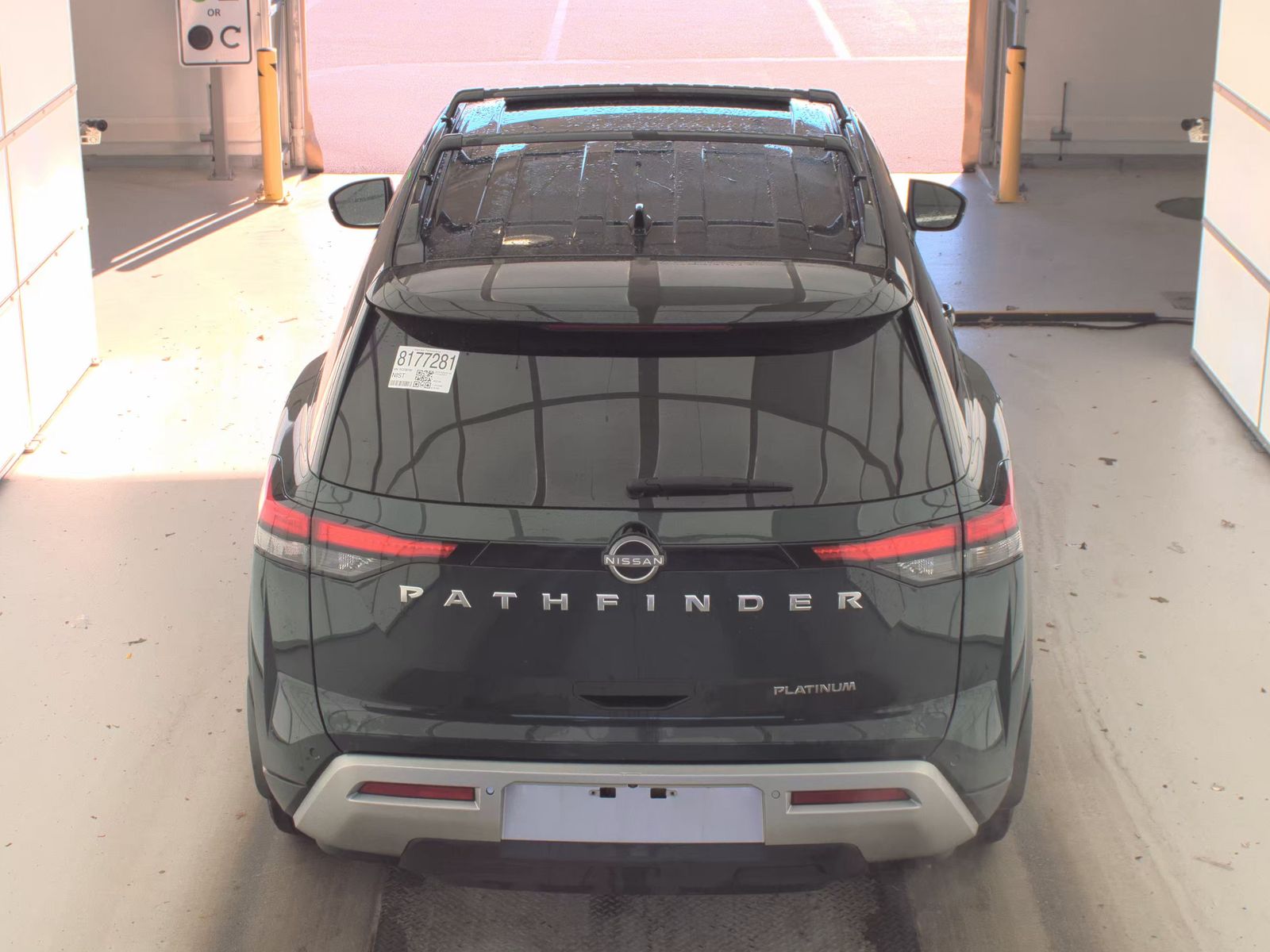 2024 Nissan Pathfinder Platinum FWD