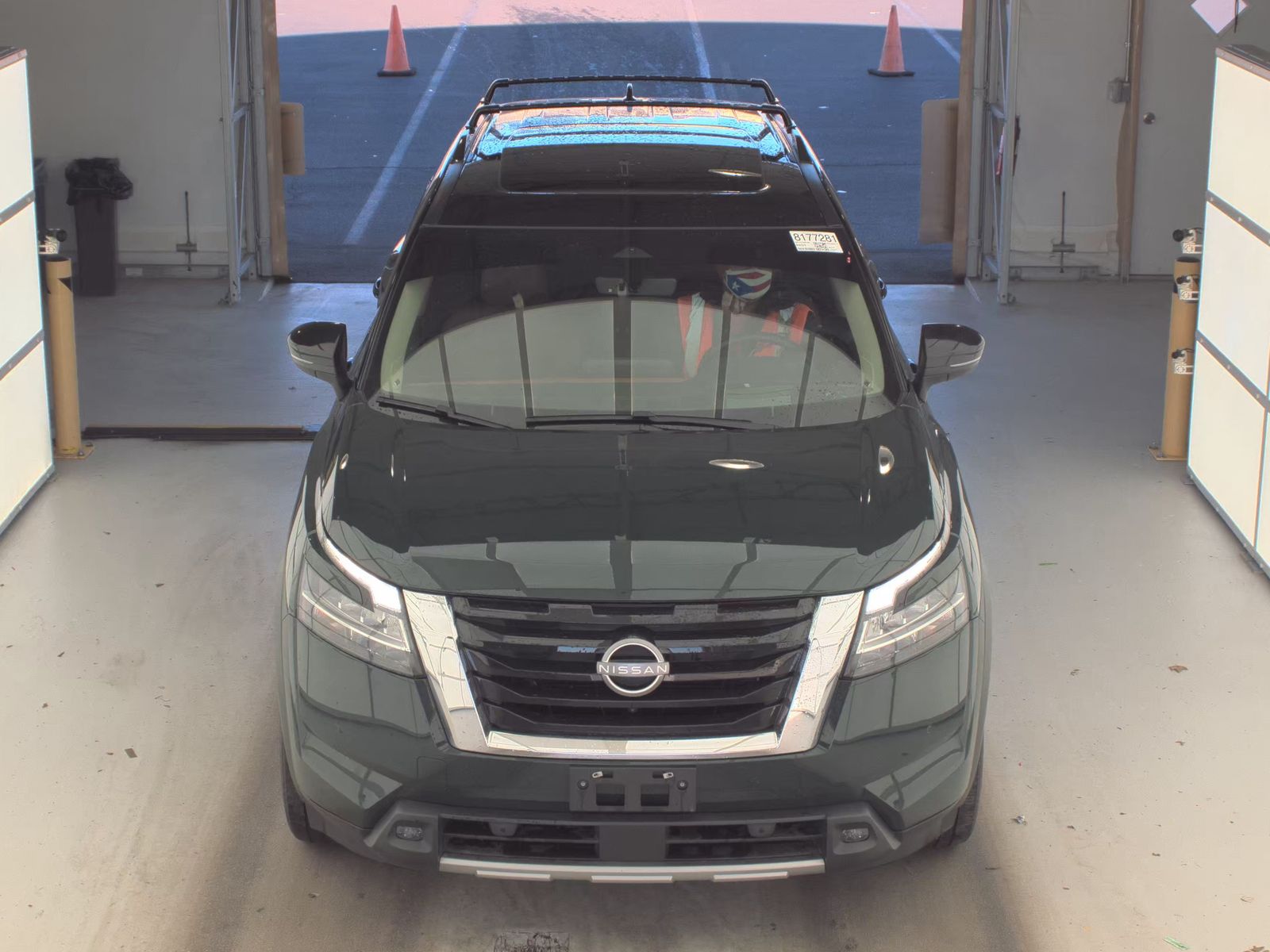 2024 Nissan Pathfinder Platinum FWD