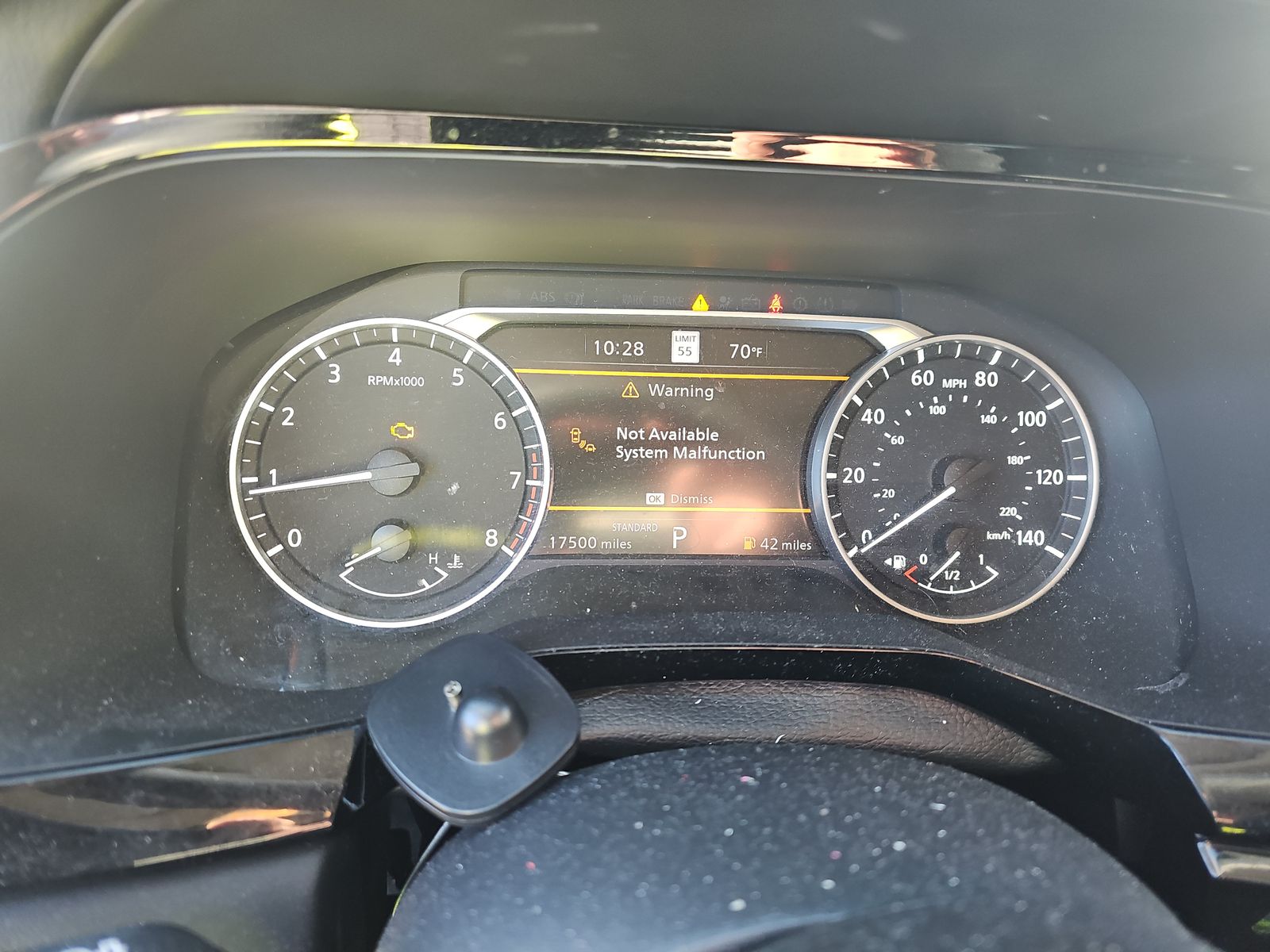 2025 Nissan Pathfinder SL FWD