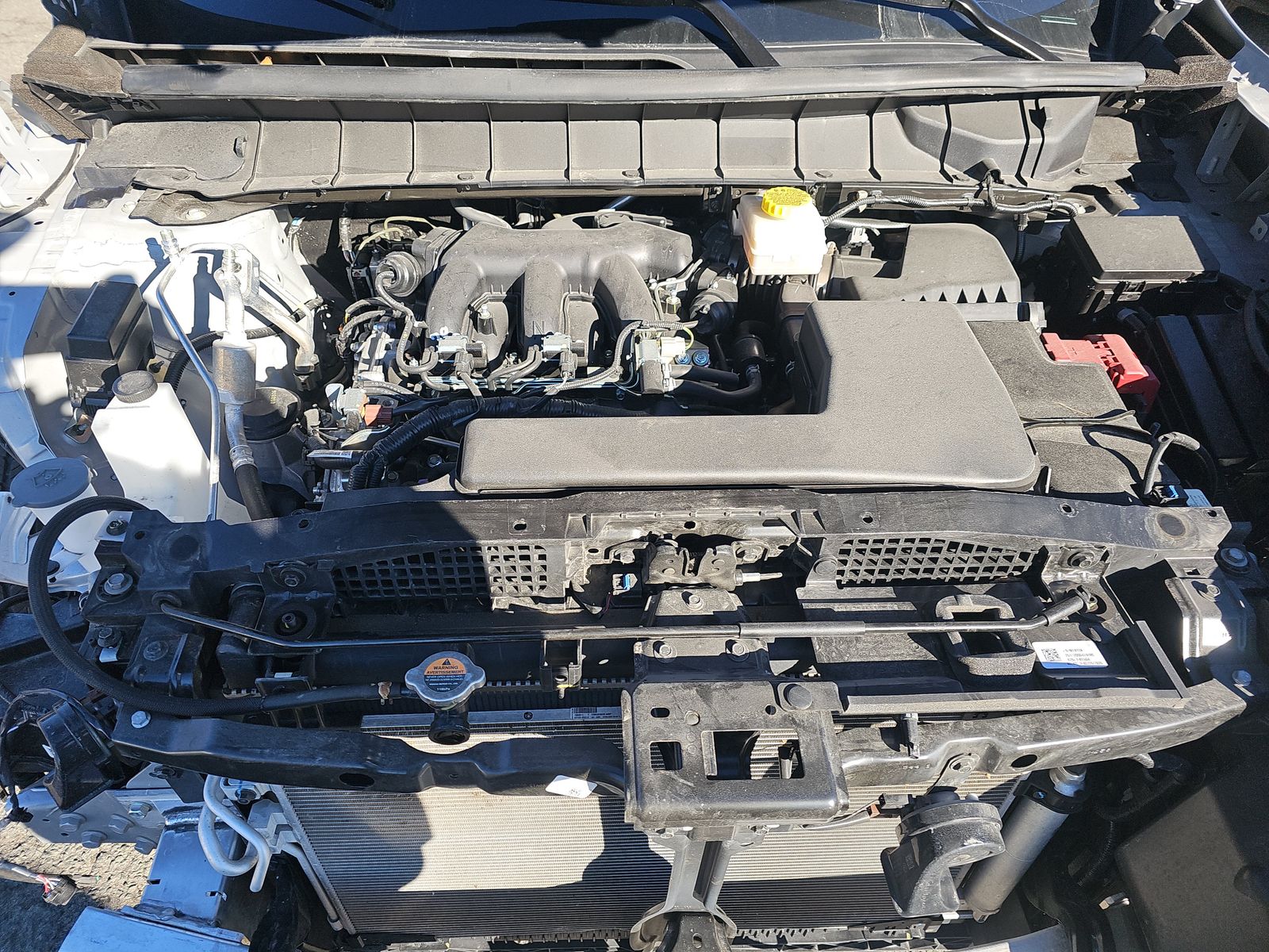 2025 Nissan Pathfinder SL FWD