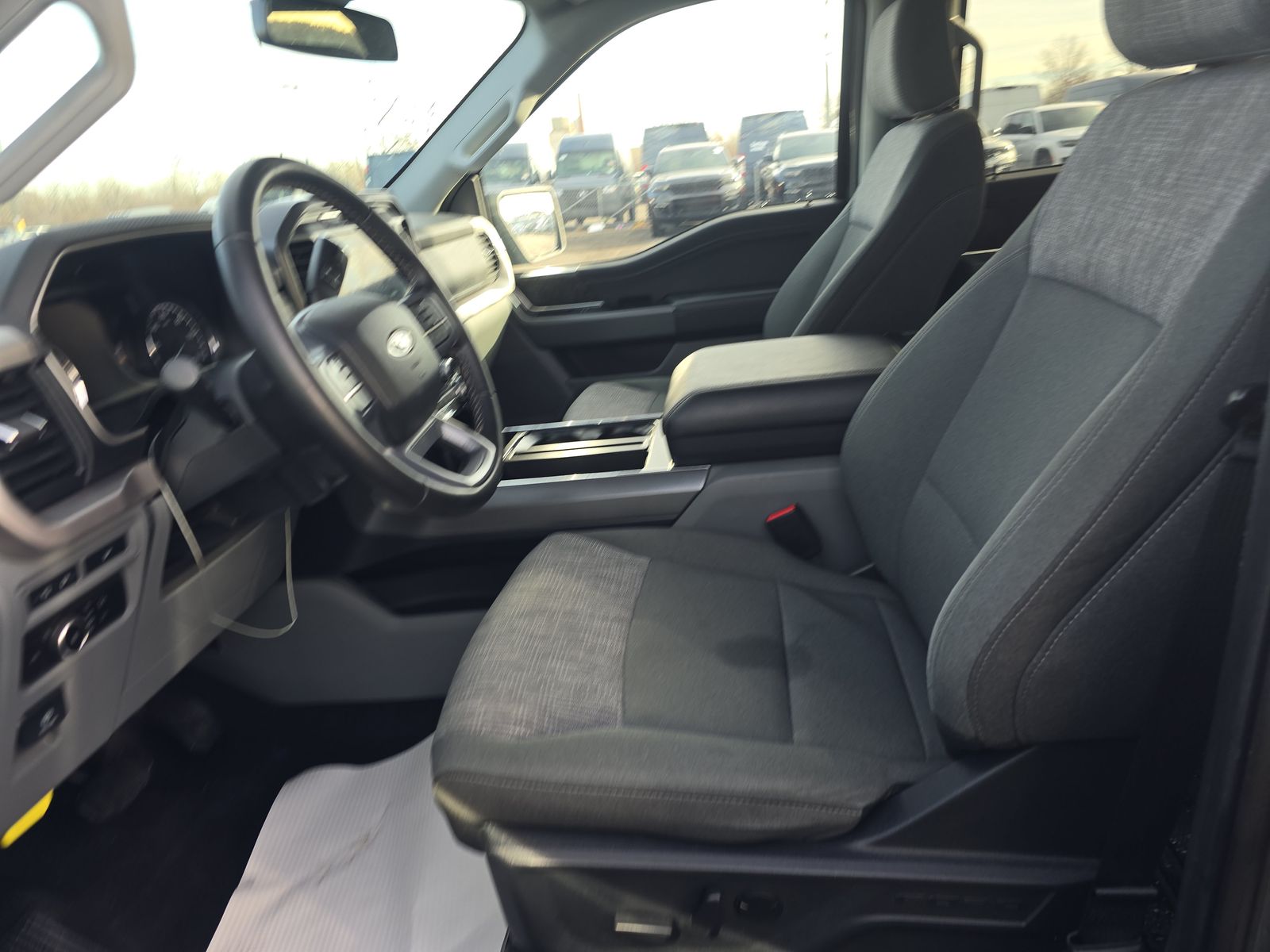 2023 Ford F-150 XLT AWD