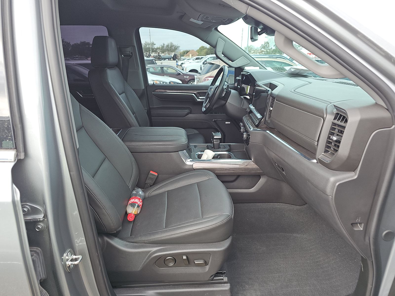 2024 Chevrolet Silverado 1500 LTZ AWD