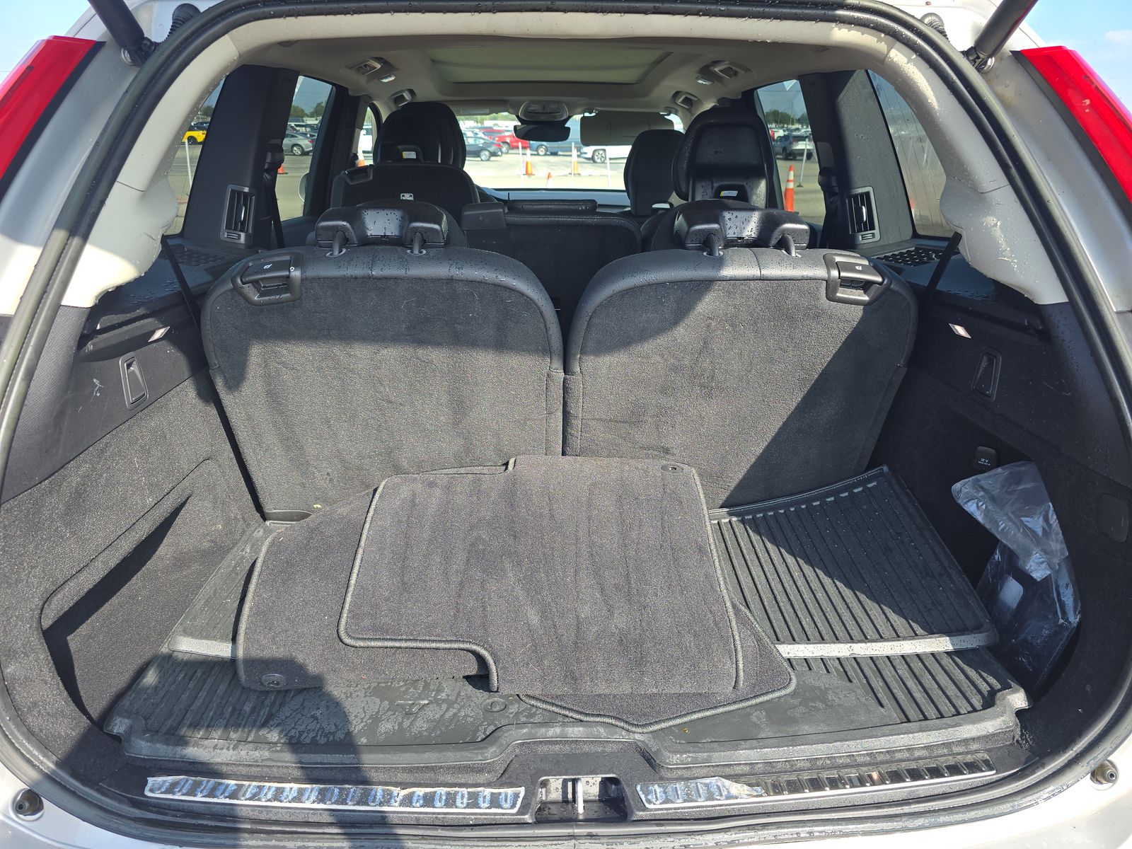 2023 Volvo XC90 B6 Core AWD