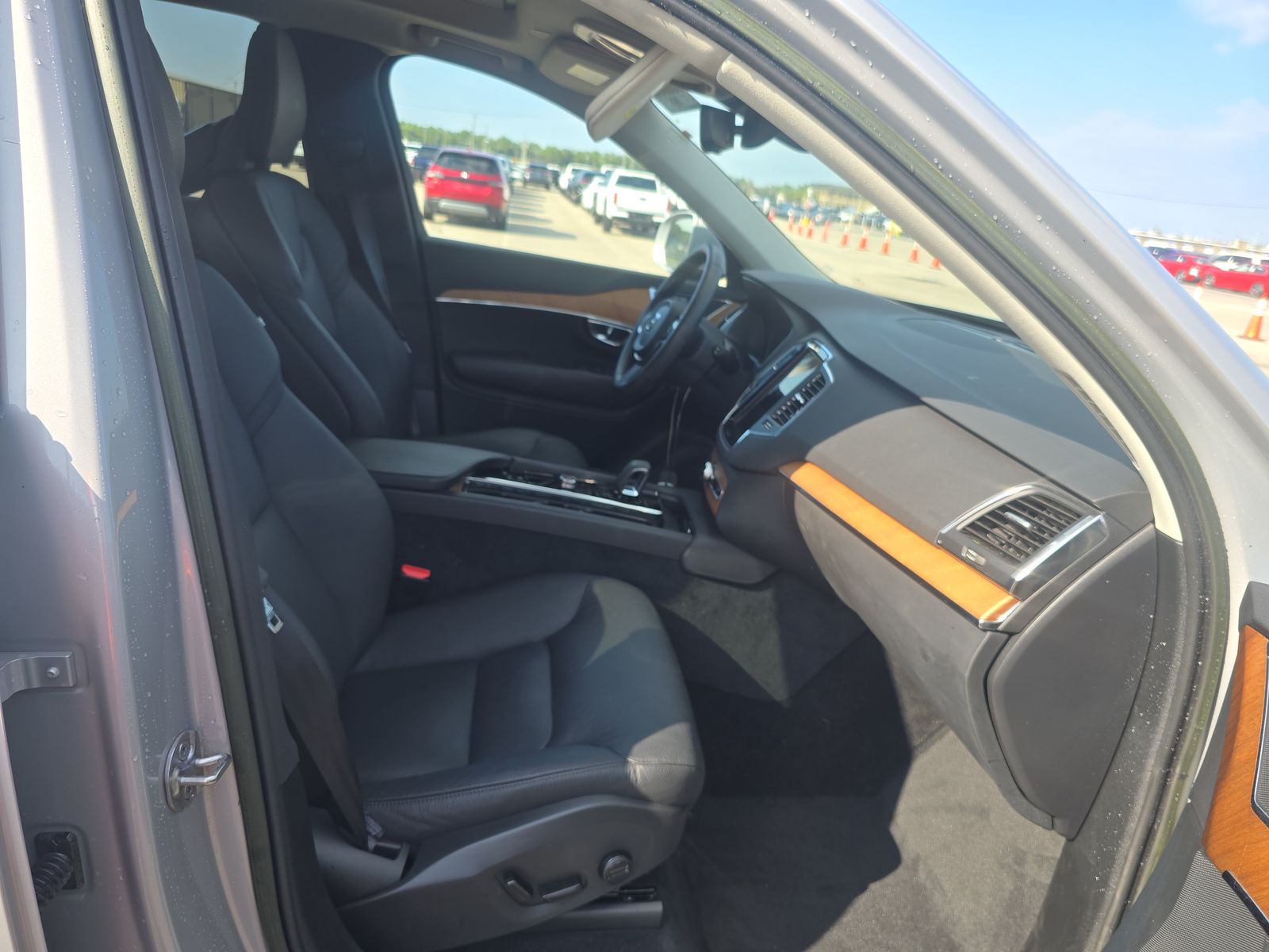 2023 Volvo XC90 B6 Core AWD