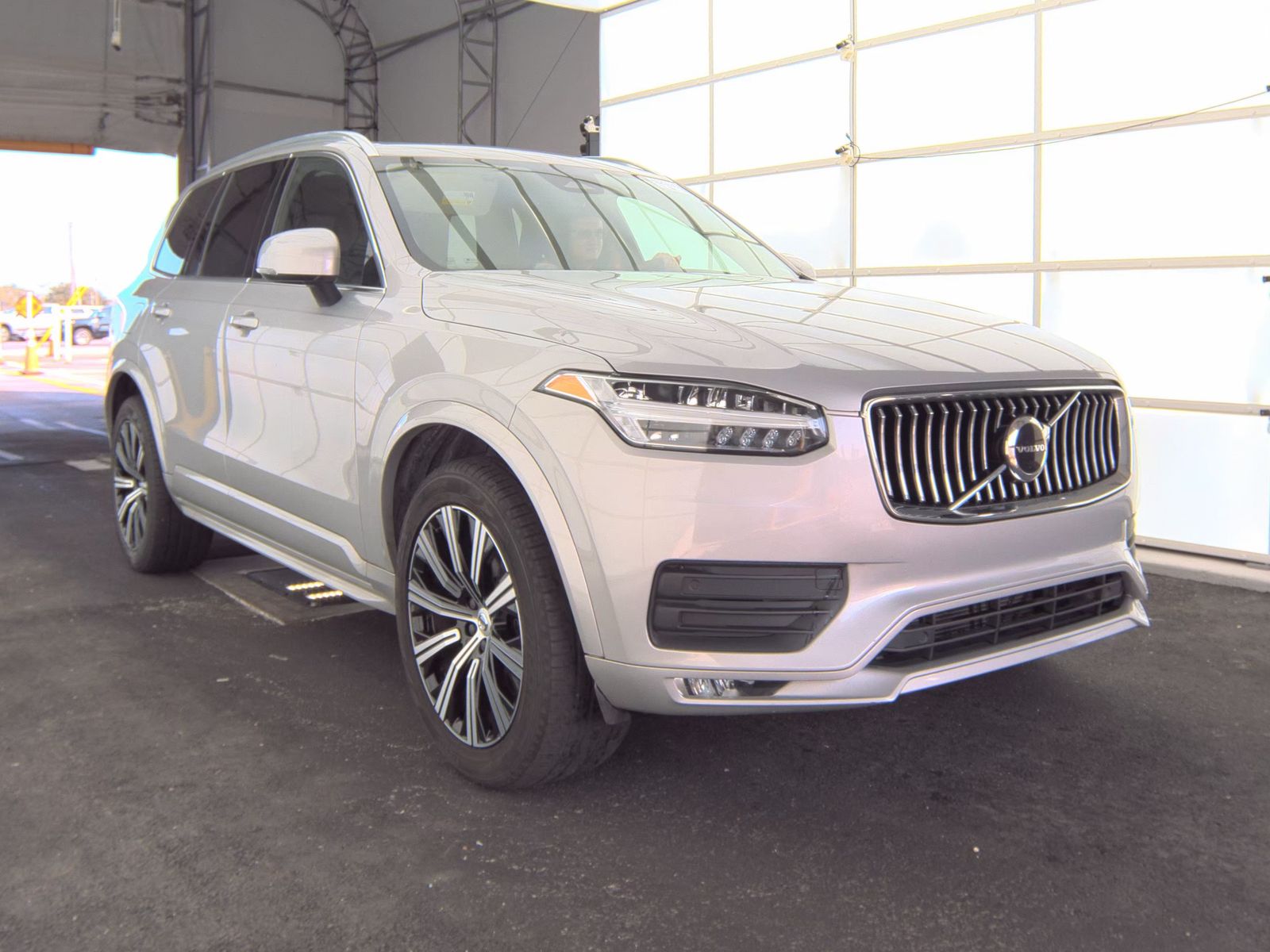 2023 Volvo XC90 B6 Core AWD