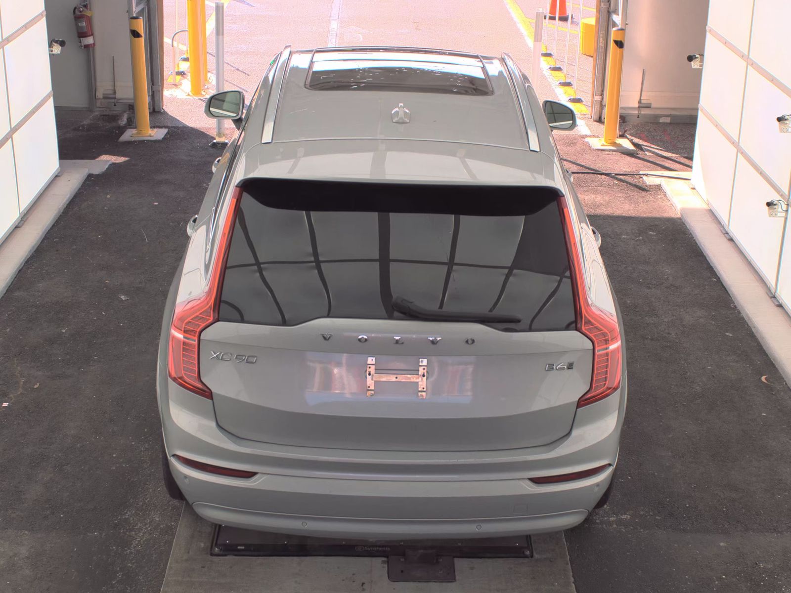 2023 Volvo XC90 B6 Core AWD