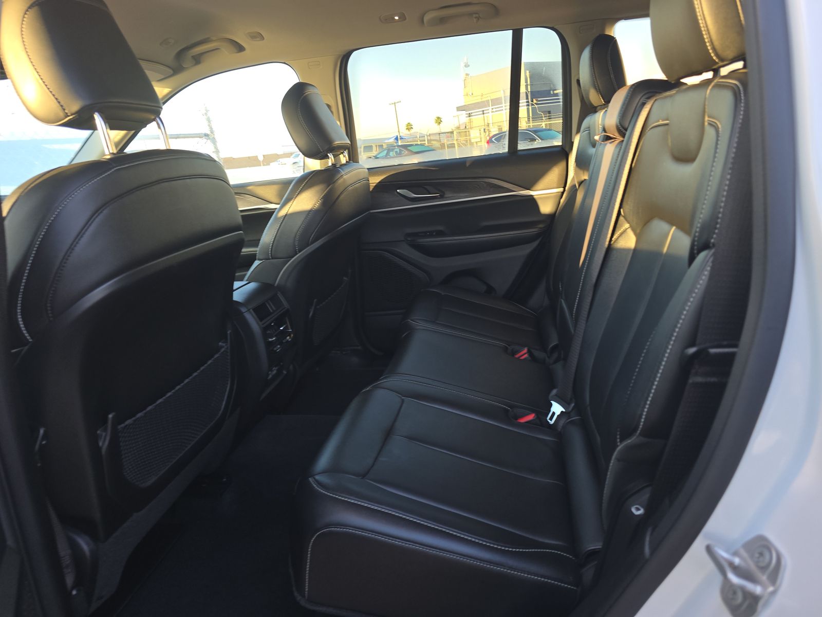 2023 Jeep Grand Cherokee Limited AWD