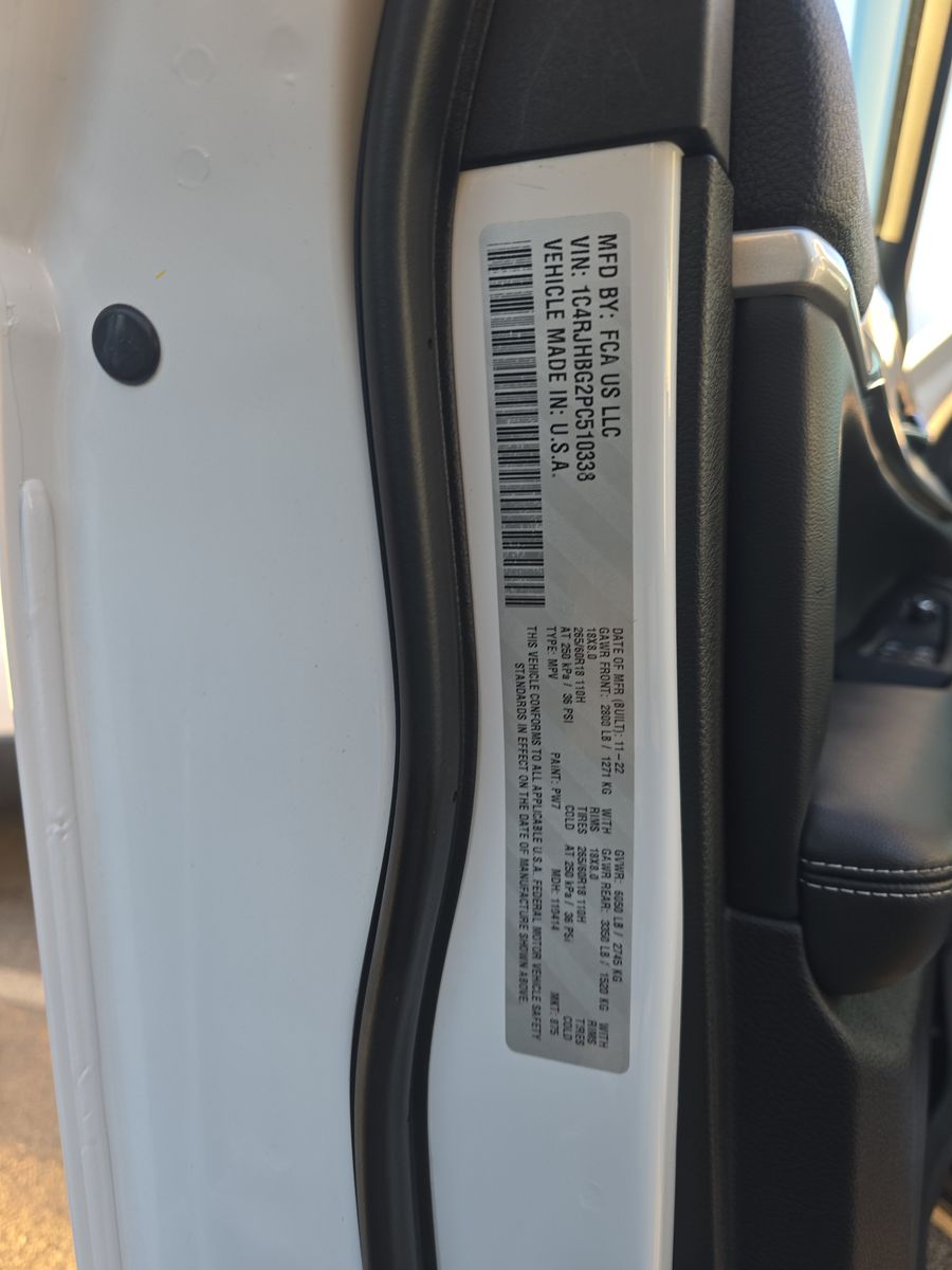 2023 Jeep Grand Cherokee Limited AWD