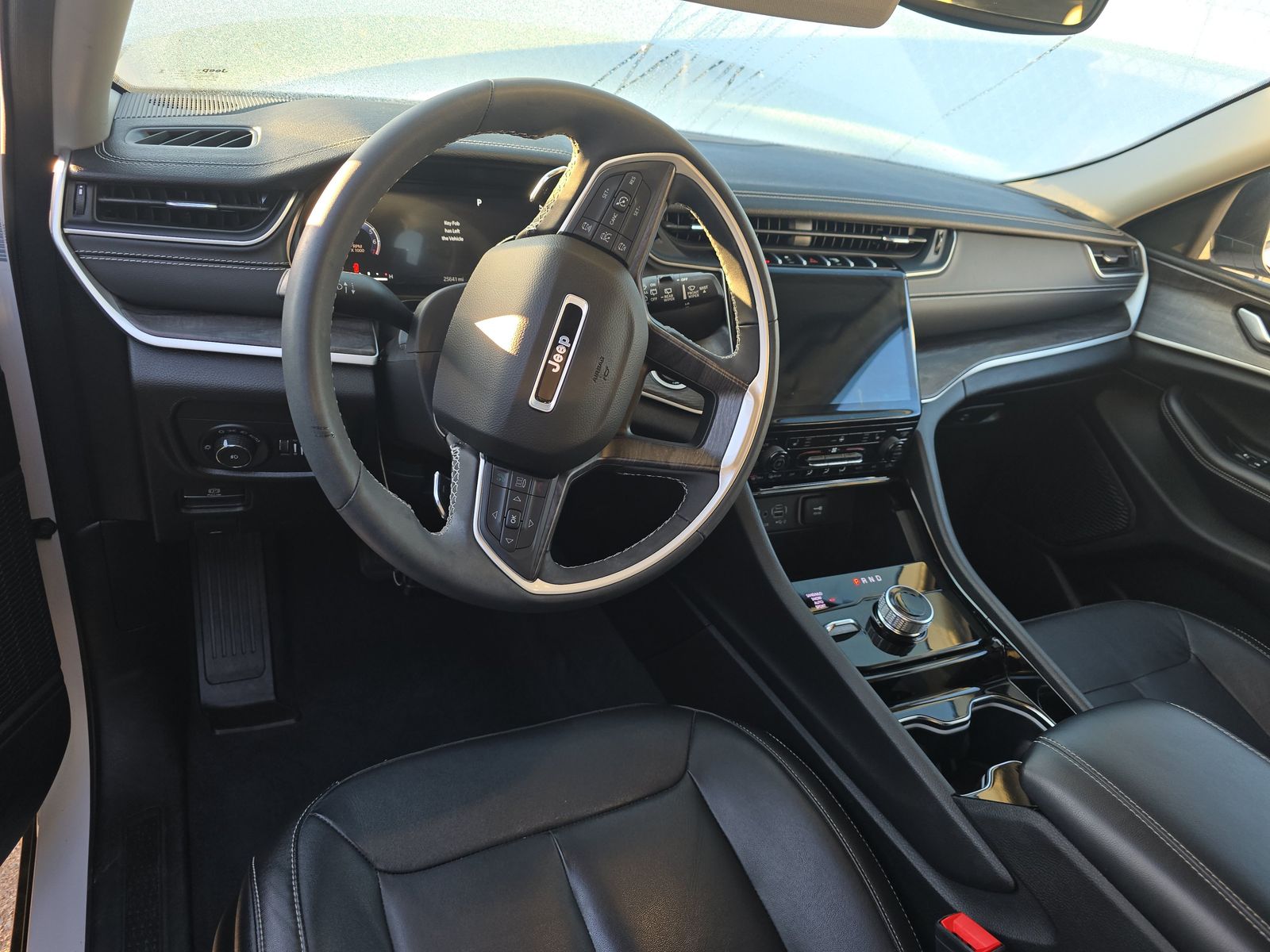 2023 Jeep Grand Cherokee Limited AWD