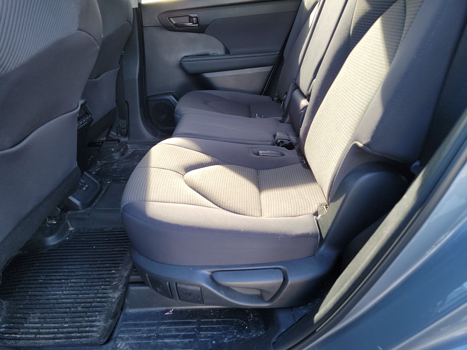 2023 Toyota Highlander LE AWD