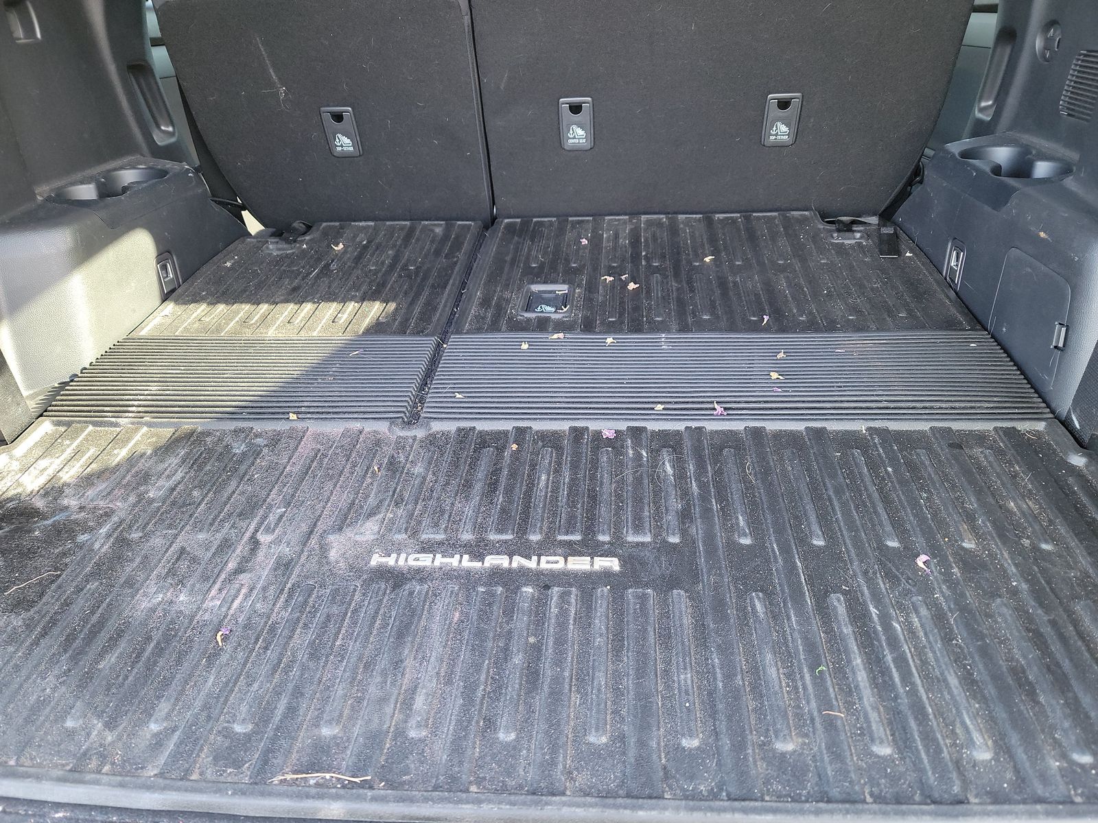 2023 Toyota Highlander LE AWD