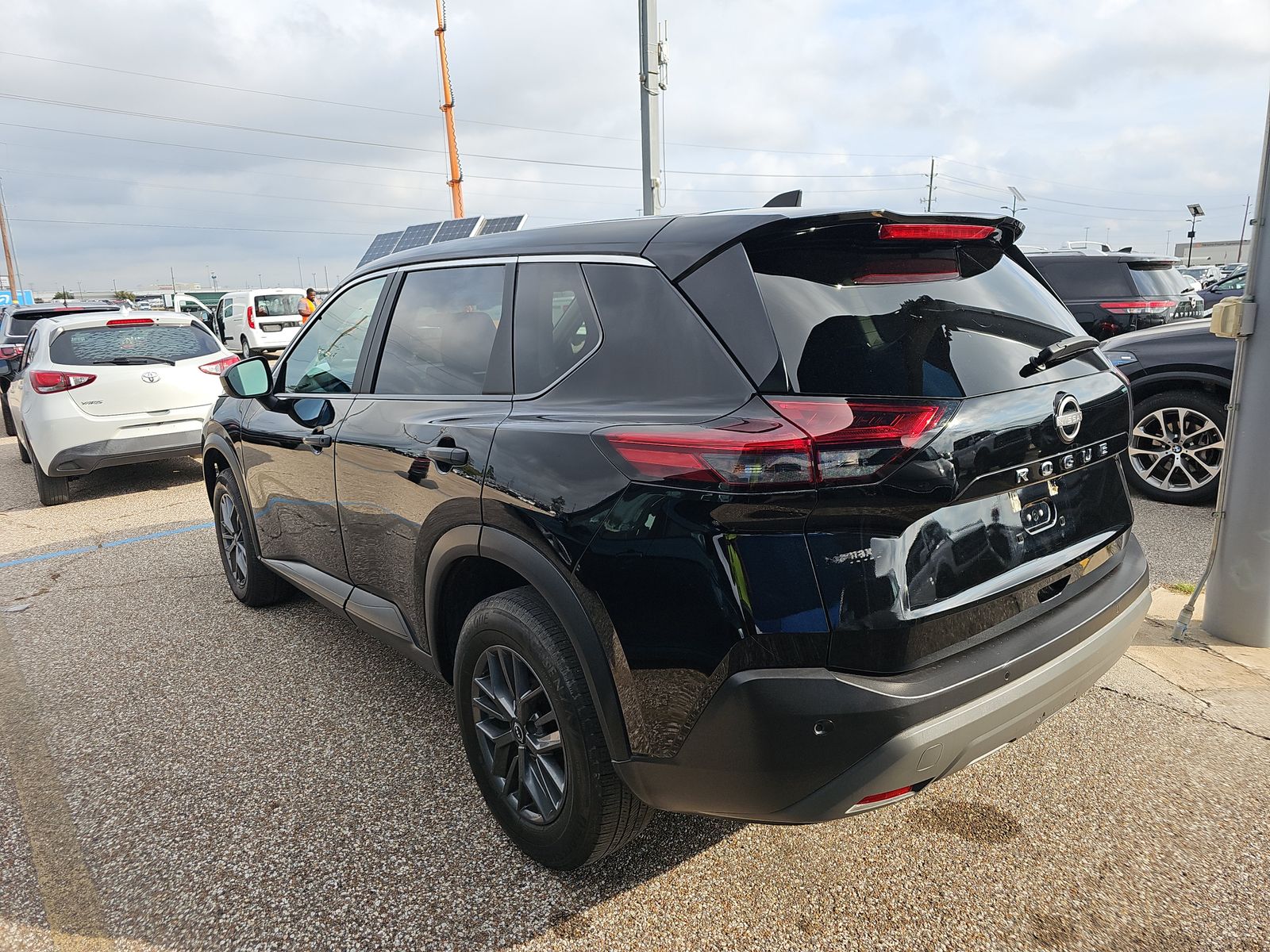 2023 Nissan Rogue S FWD
