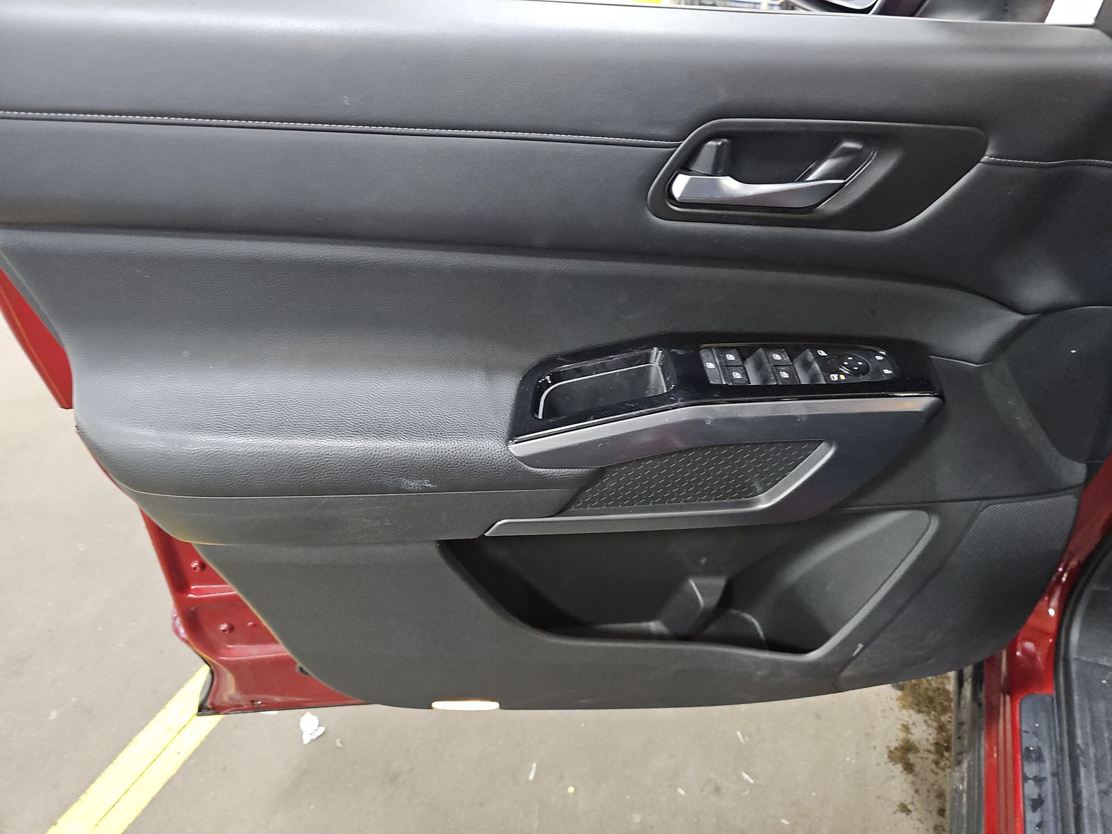 2022 Nissan Pathfinder SL AWD