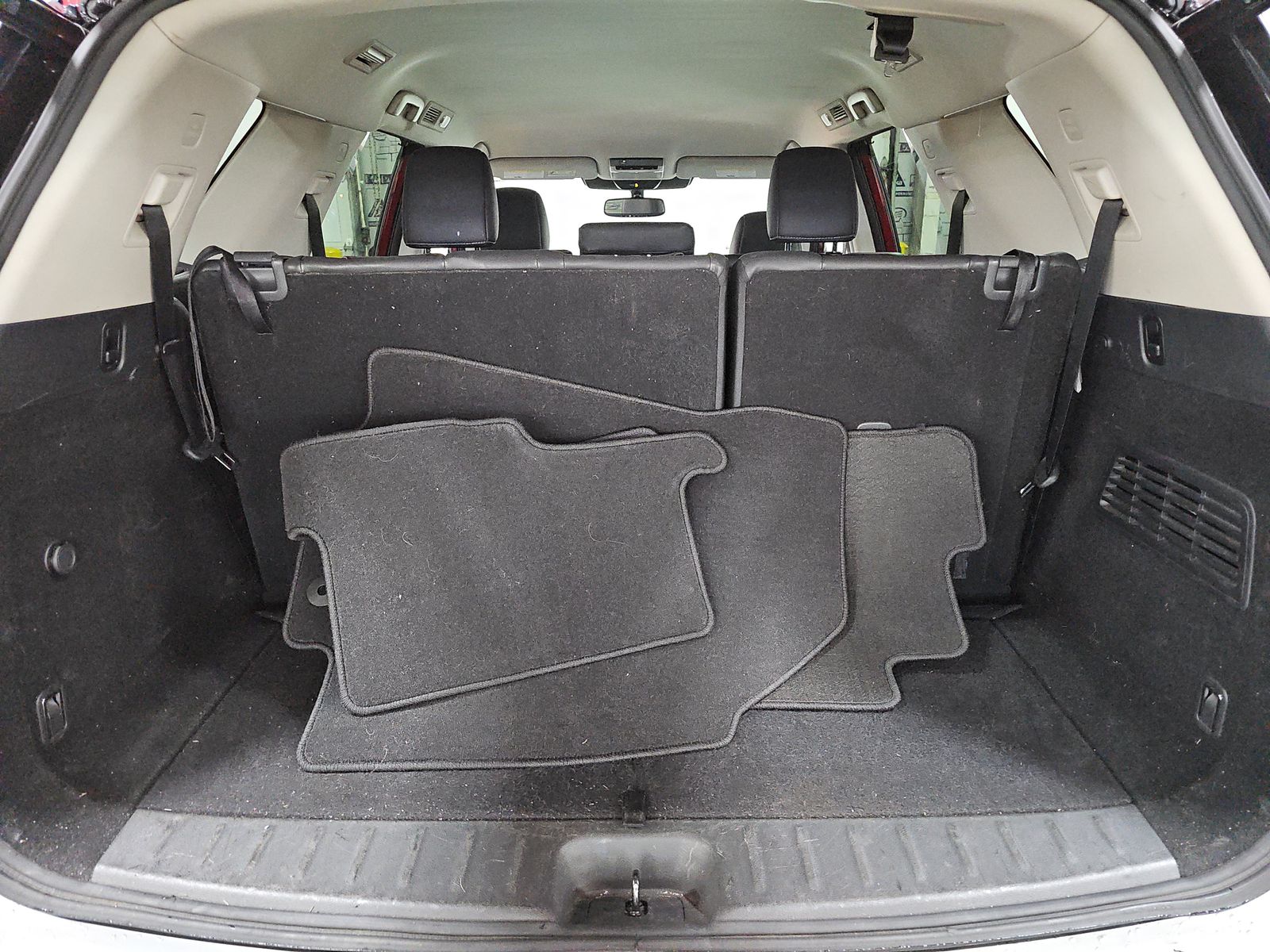 2022 Nissan Pathfinder SL AWD