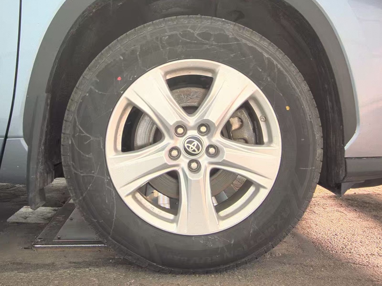 2023 Toyota Highlander LE AWD