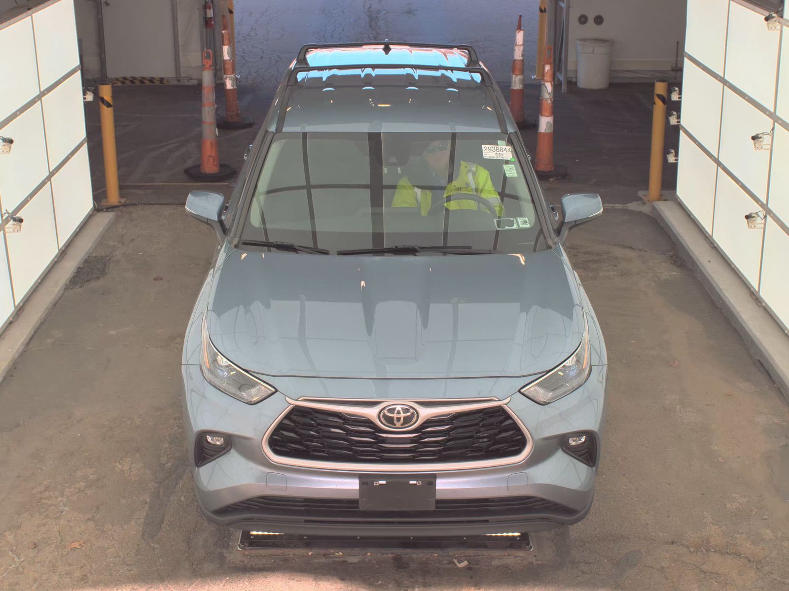 2023 Toyota Highlander LE AWD