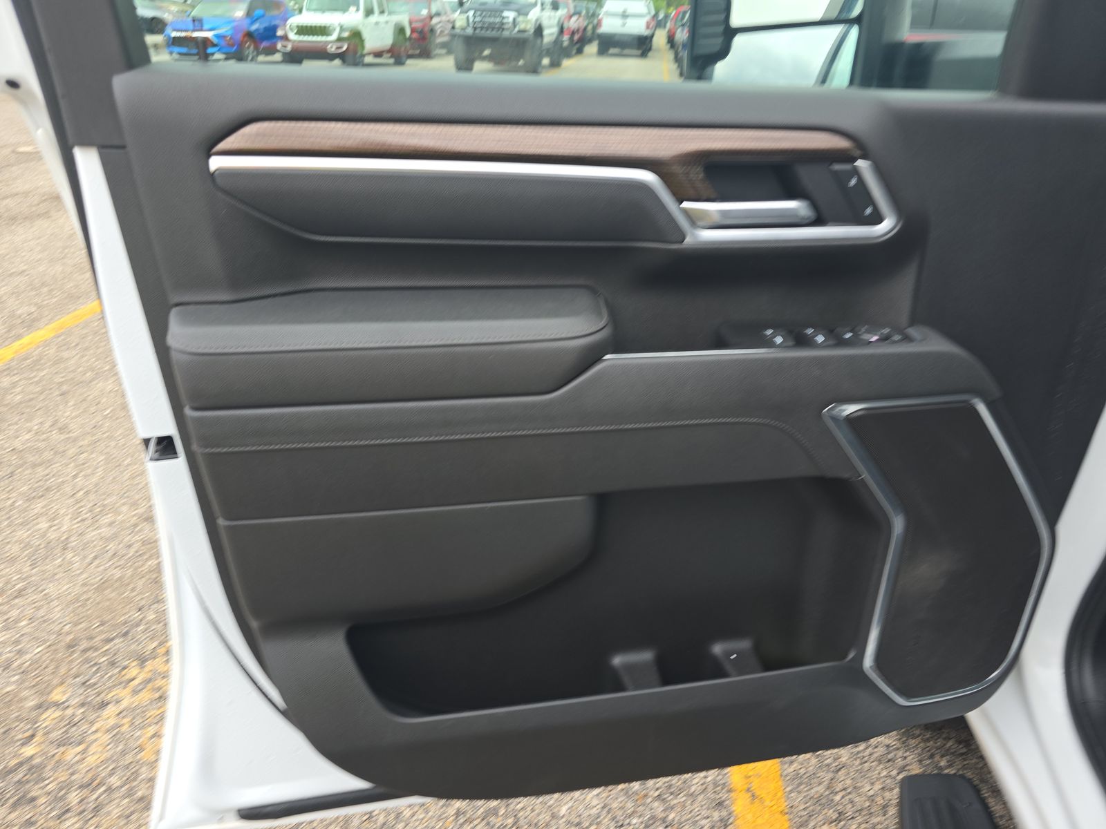 2025 Chevrolet Silverado 2500HD LT AWD