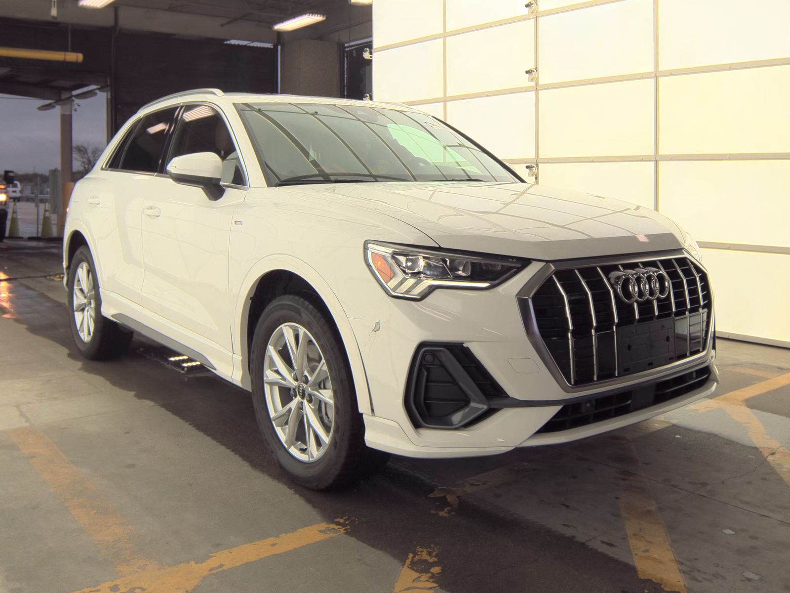 2023 Audi Q3 S line Premium AWD