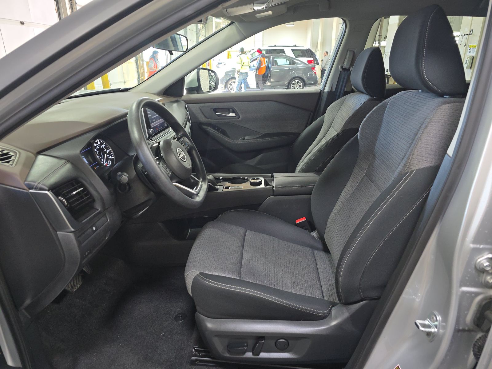 2023 Nissan Rogue SV AWD