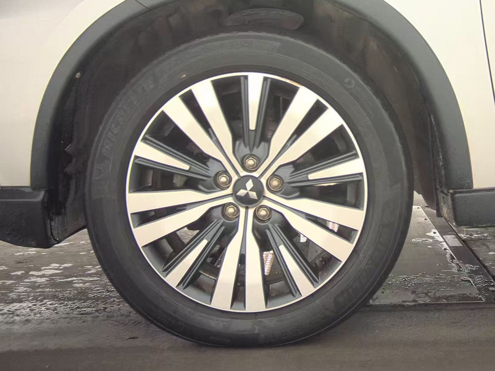 2019 Mitsubishi Outlander SE AWD