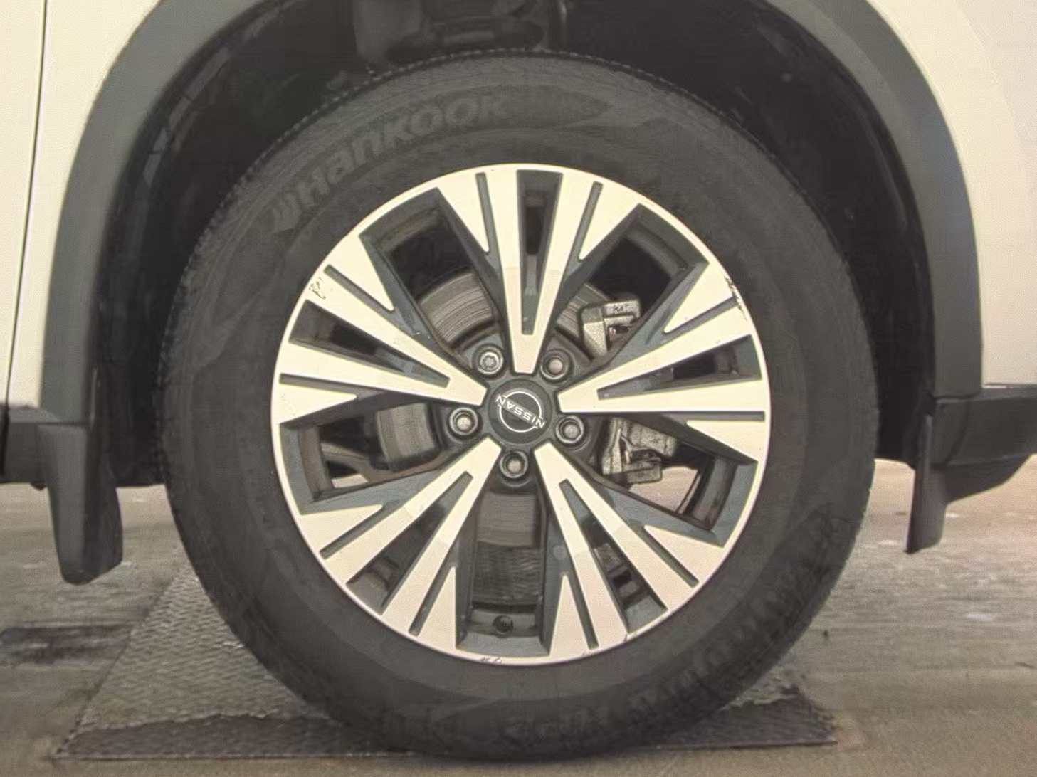 2023 Nissan Rogue SV AWD