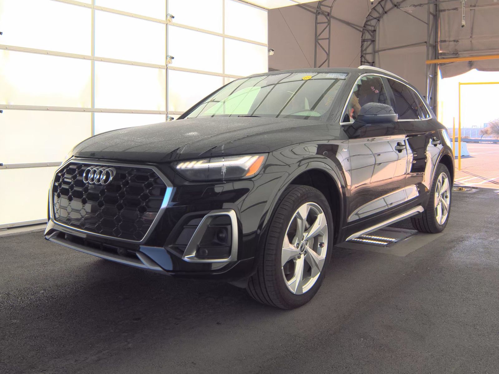 2022 Audi Q5 S line Prestige AWD