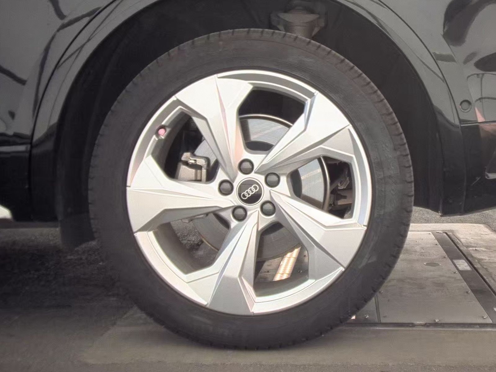 2022 Audi Q5 S line Prestige AWD