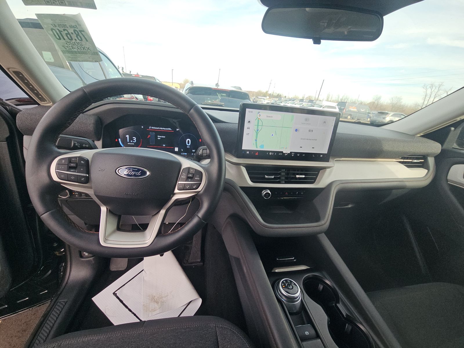 2025 Ford Explorer Active AWD