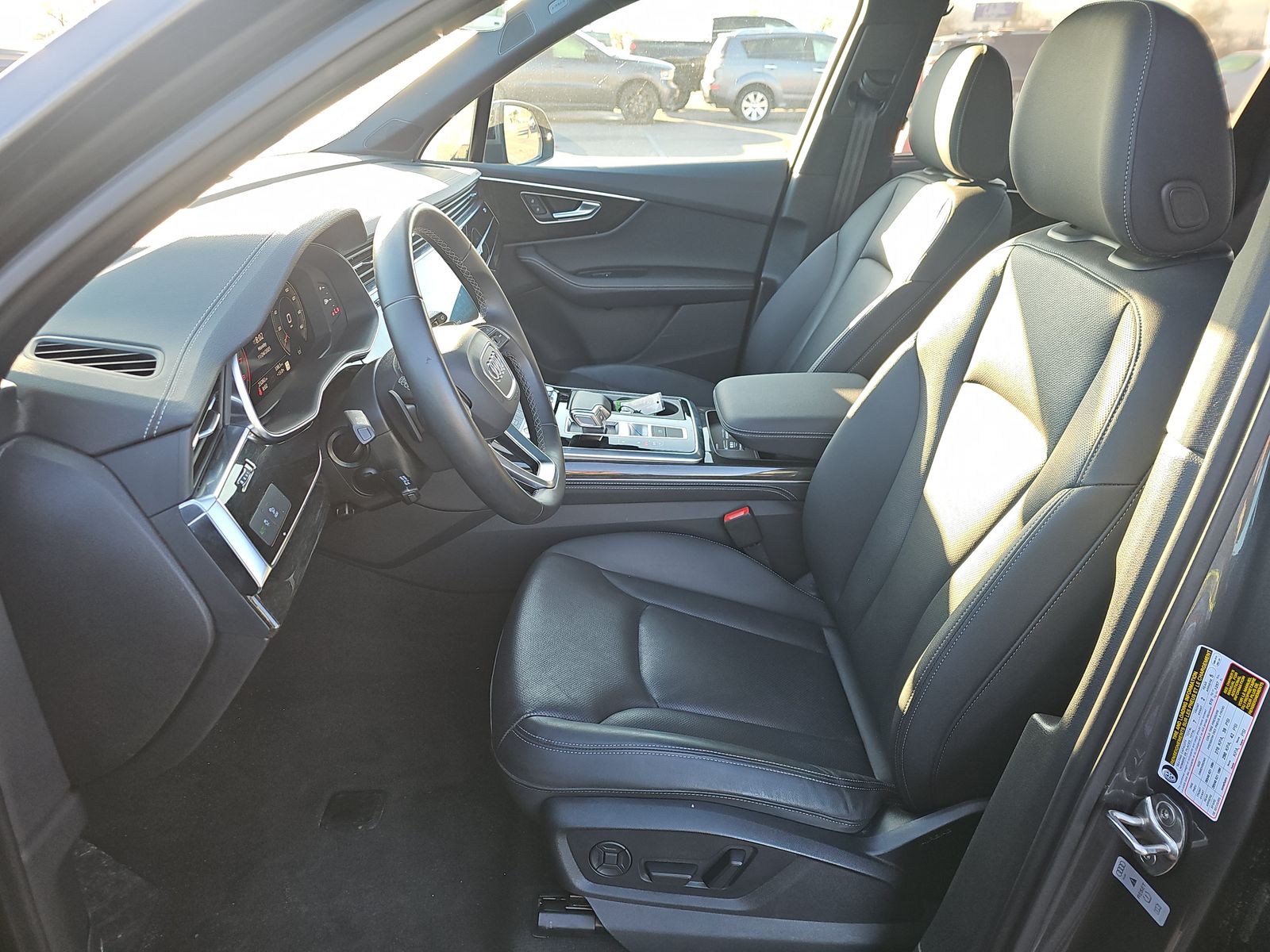 2025 Audi Q7 Premium Plus AWD