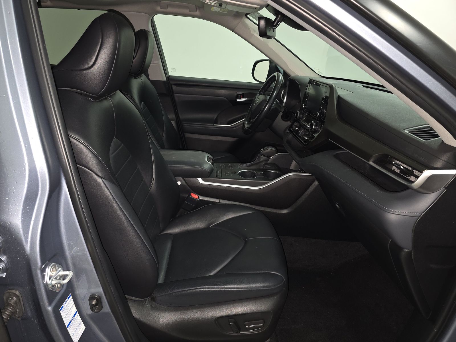 2022 Toyota Highlander XLE AWD