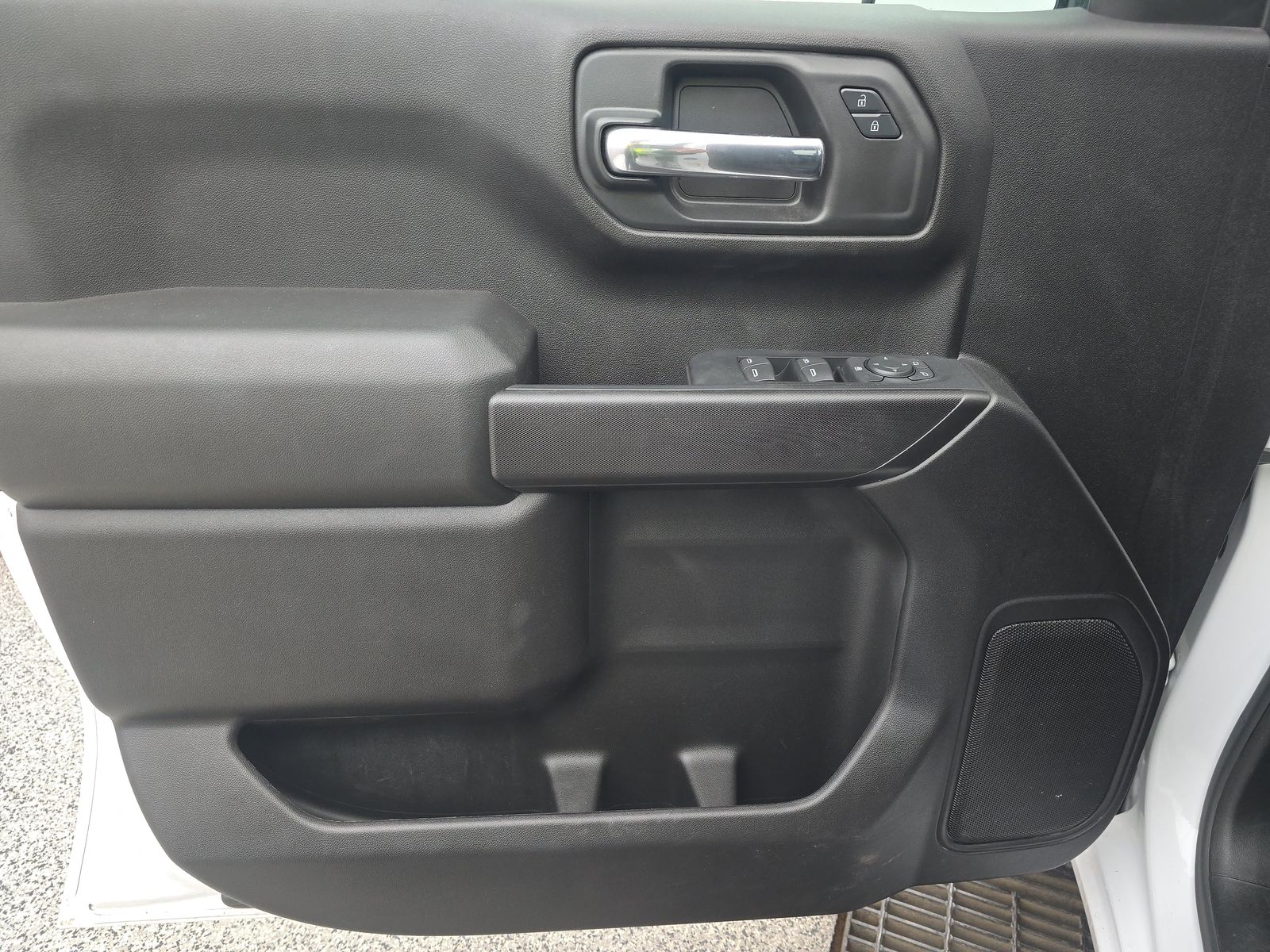 2024 Chevrolet Silverado 1500 Custom AWD