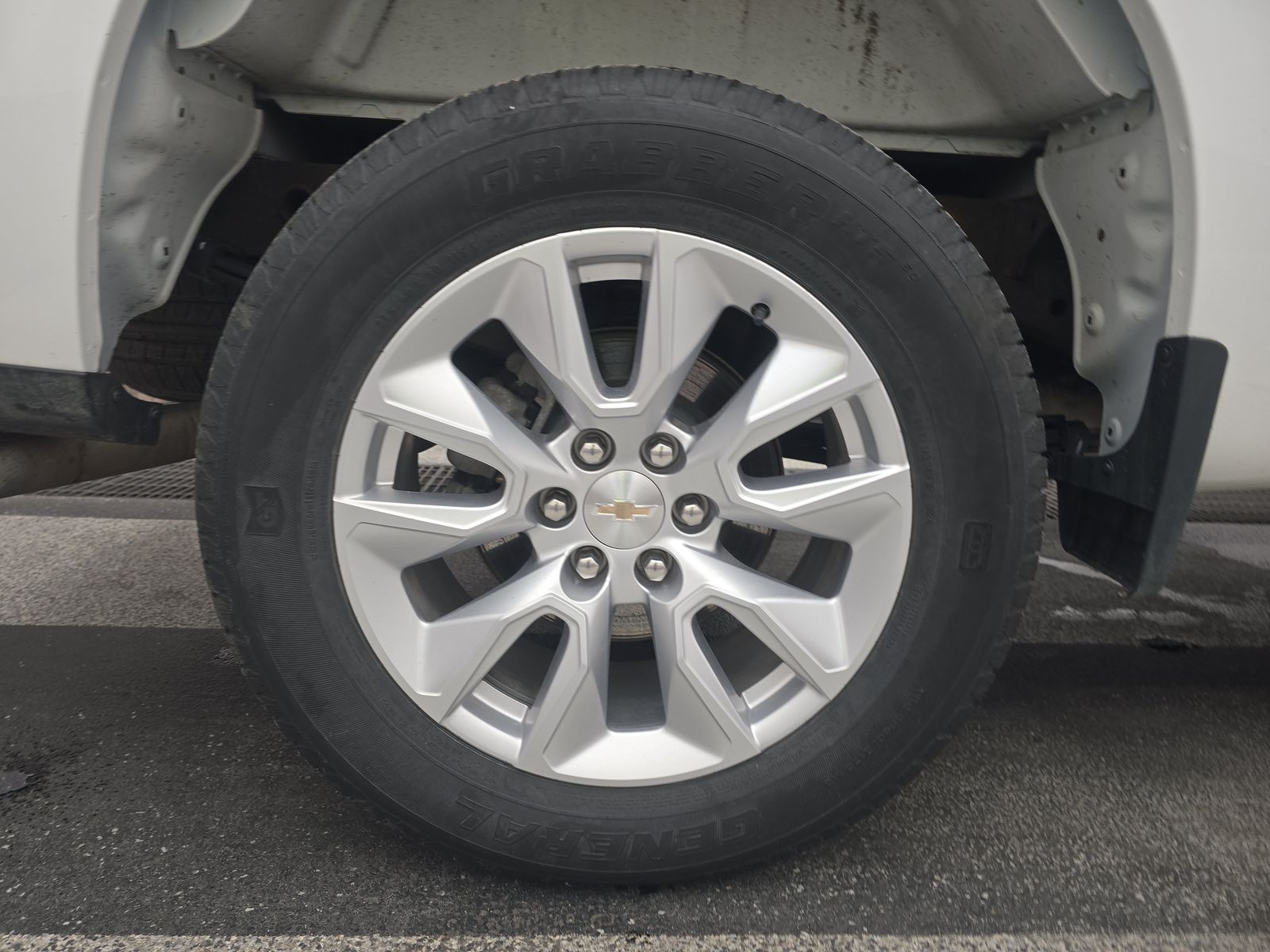 2024 Chevrolet Silverado 1500 Custom AWD