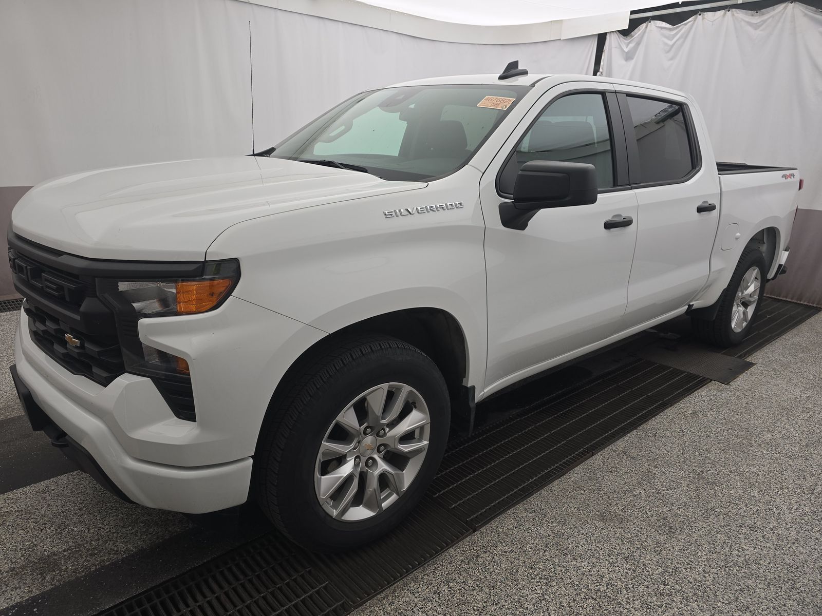 2024 Chevrolet Silverado 1500 Custom AWD