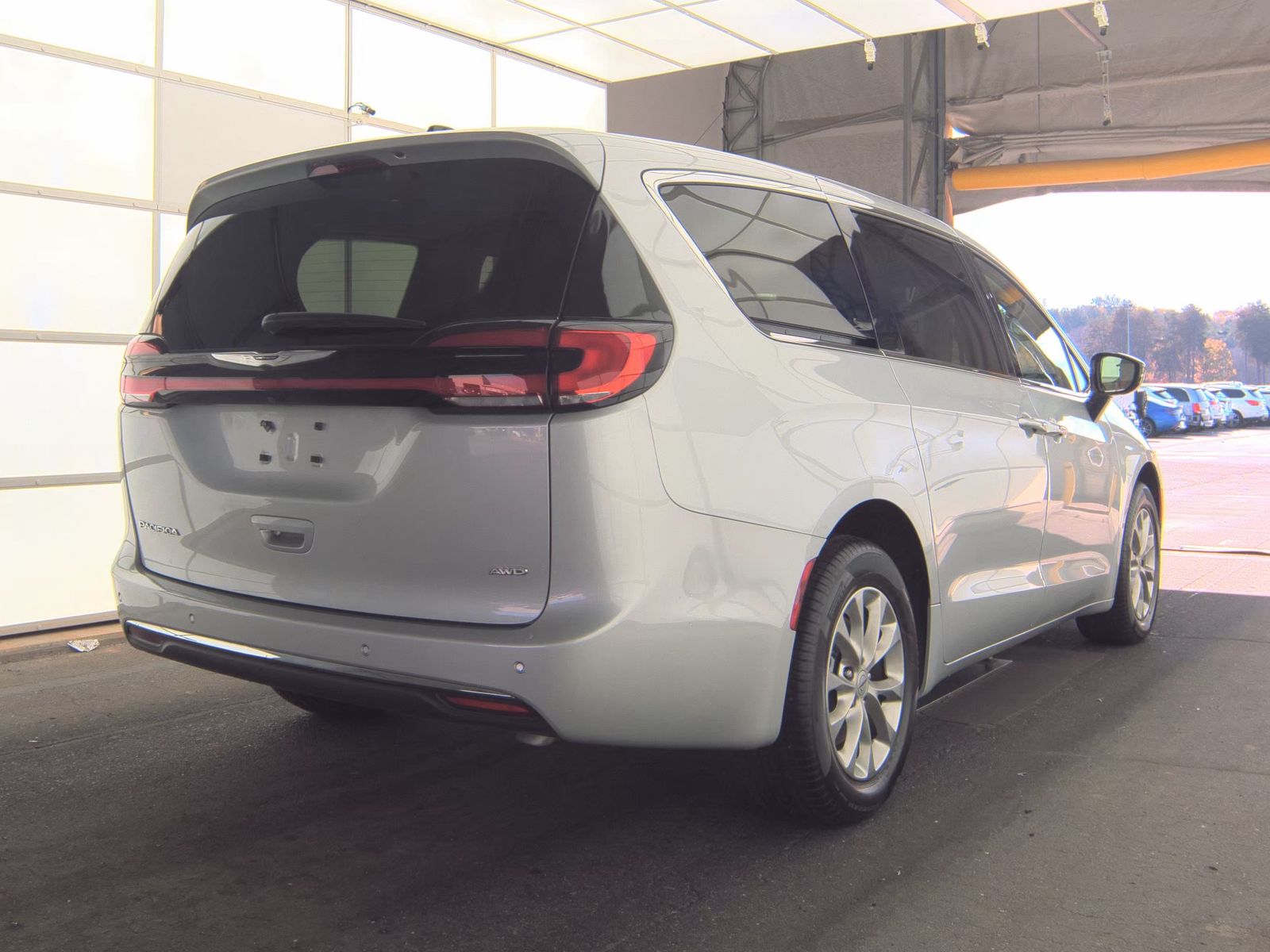 2024 Chrysler Pacifica Touring L AWD