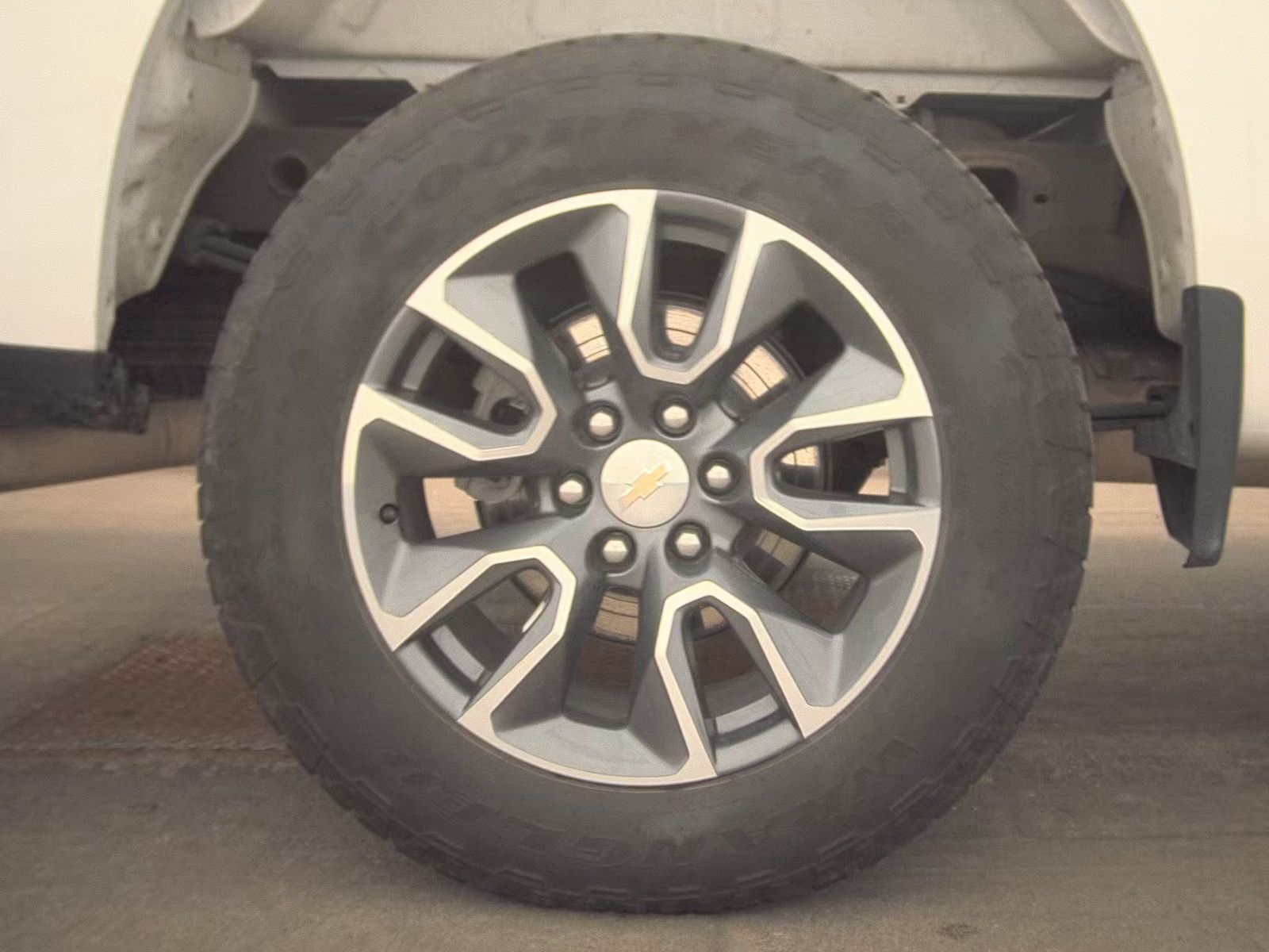 2023 Chevrolet Silverado 1500 LT AWD