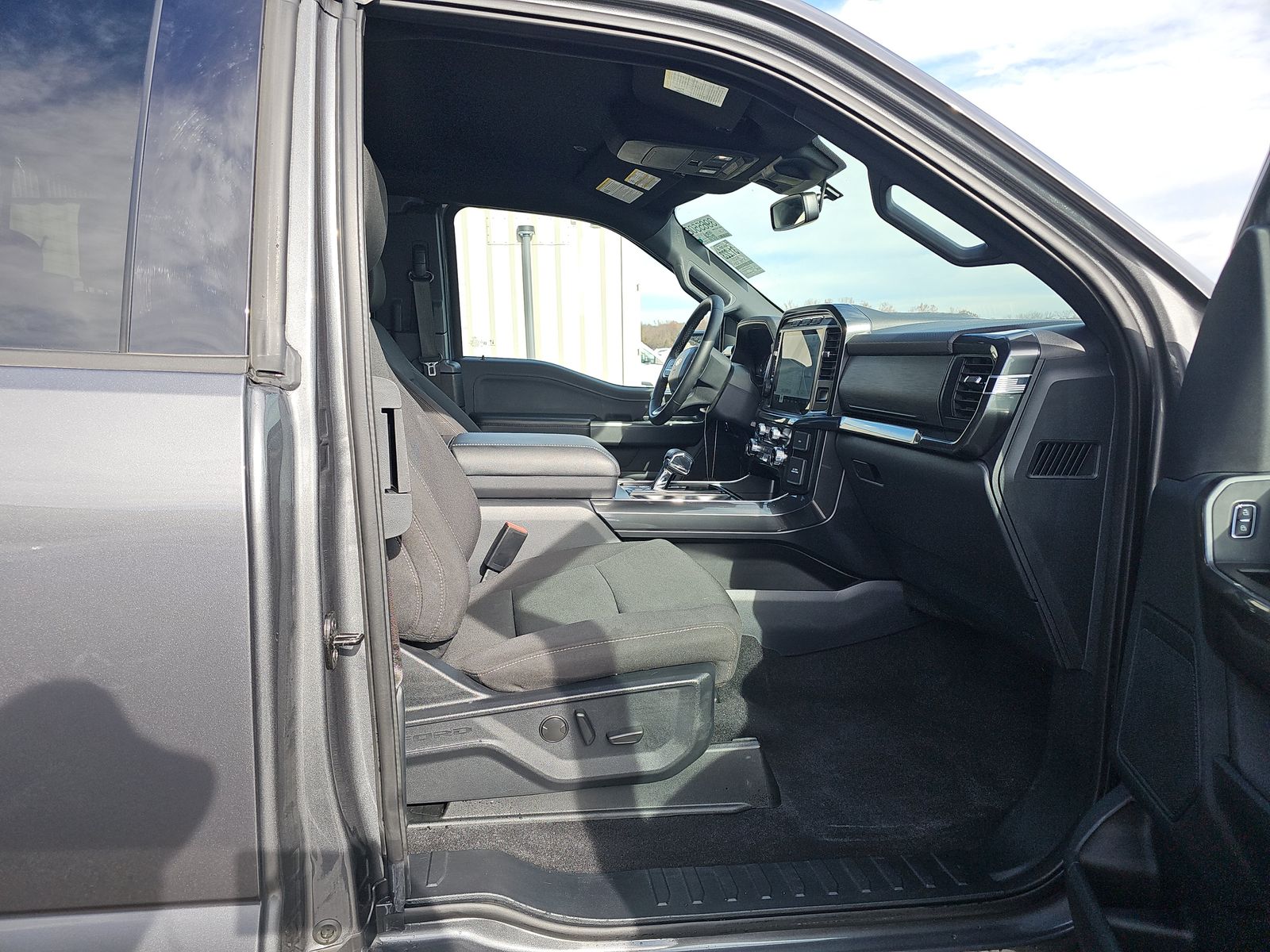 2023 Ford F-150 XLT AWD