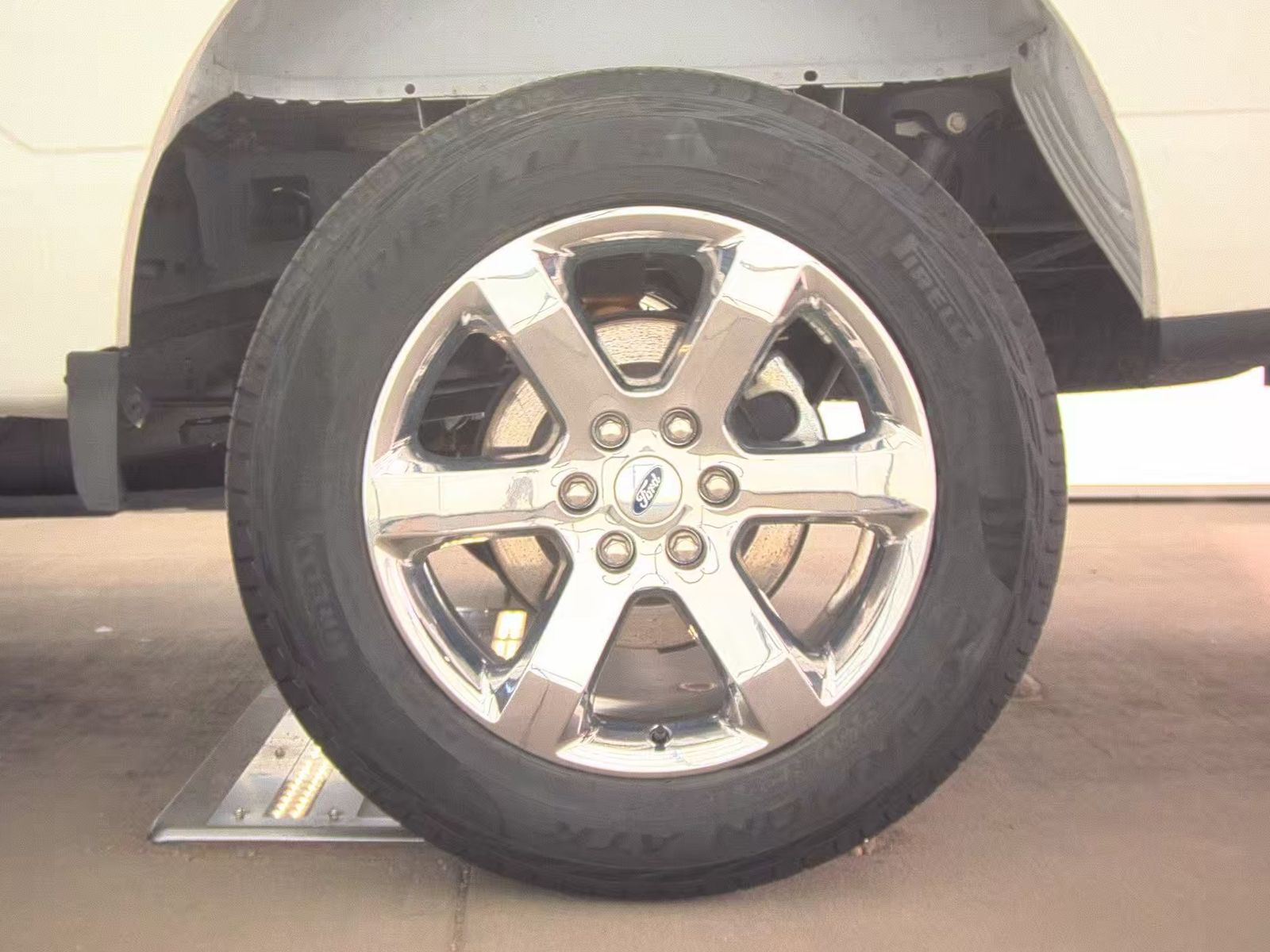 2023 Ford F-150 Lariat AWD