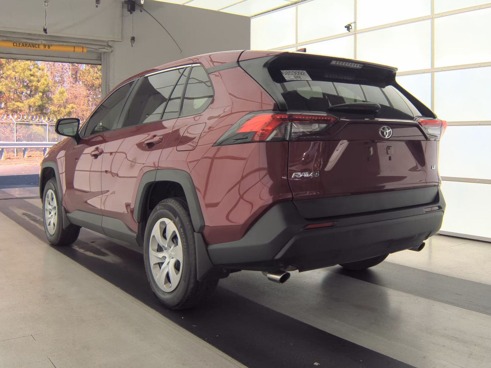 2024 Toyota RAV4 LE FWD