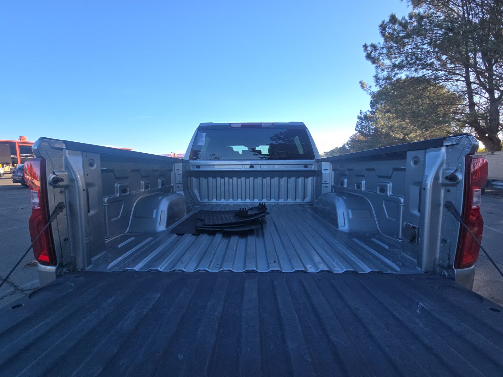 2024 Chevrolet Silverado 1500 RST RWD