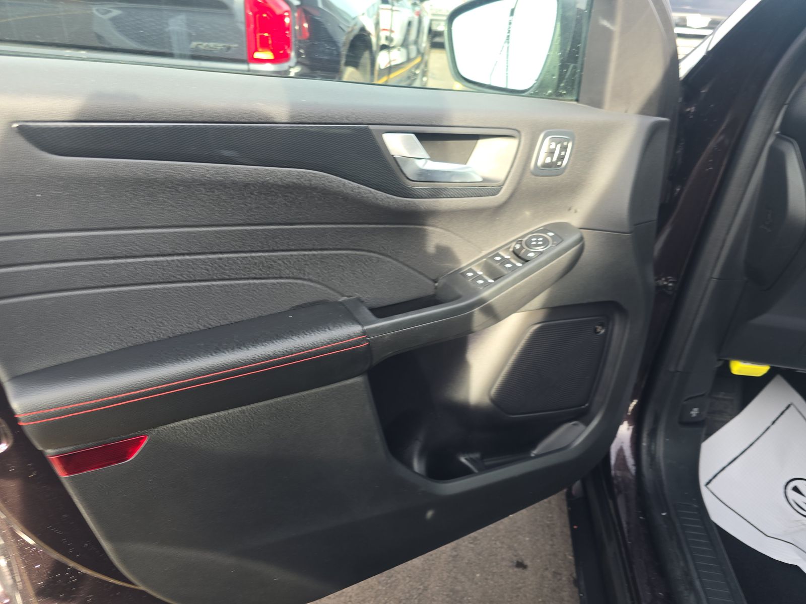 2023 Ford Escape ST-Line Select AWD