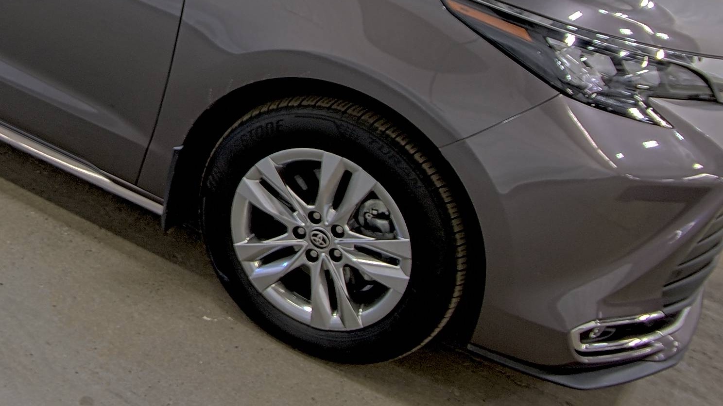 2024 Toyota Sienna XLE AWD