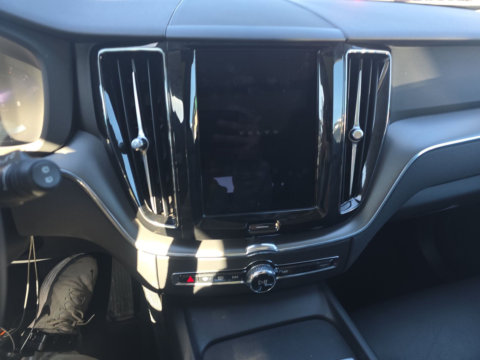 2025 Volvo XC60 B5 Core AWD