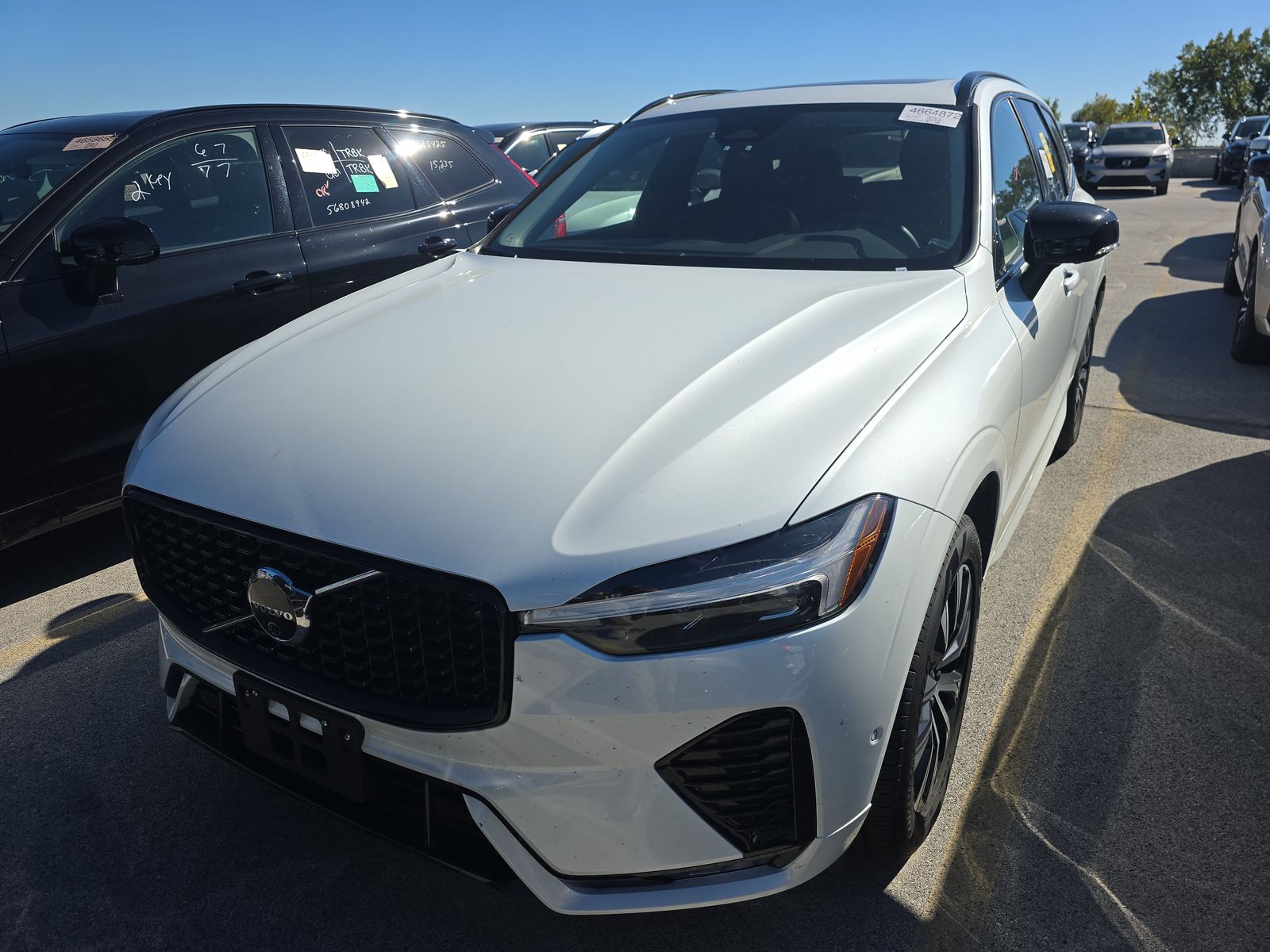 2025 Volvo XC60 B5 Plus AWD