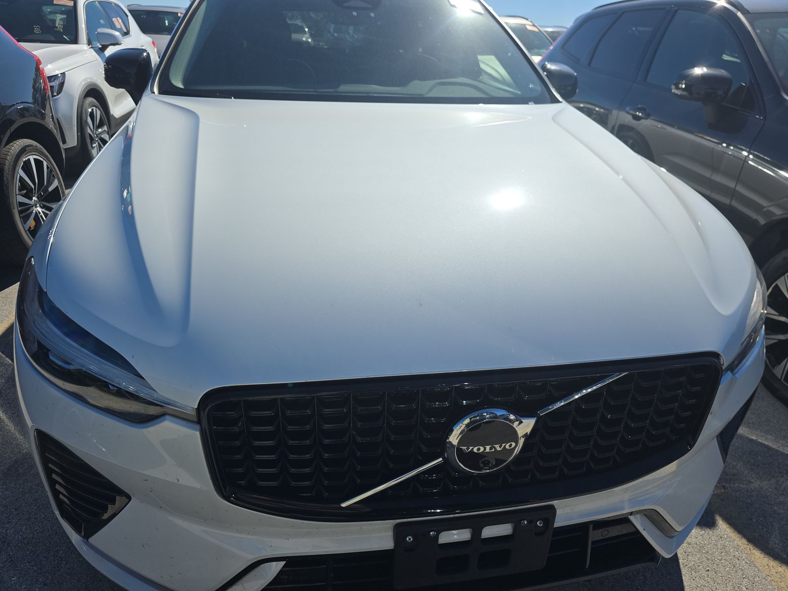 2025 Volvo XC60 B5 Plus AWD