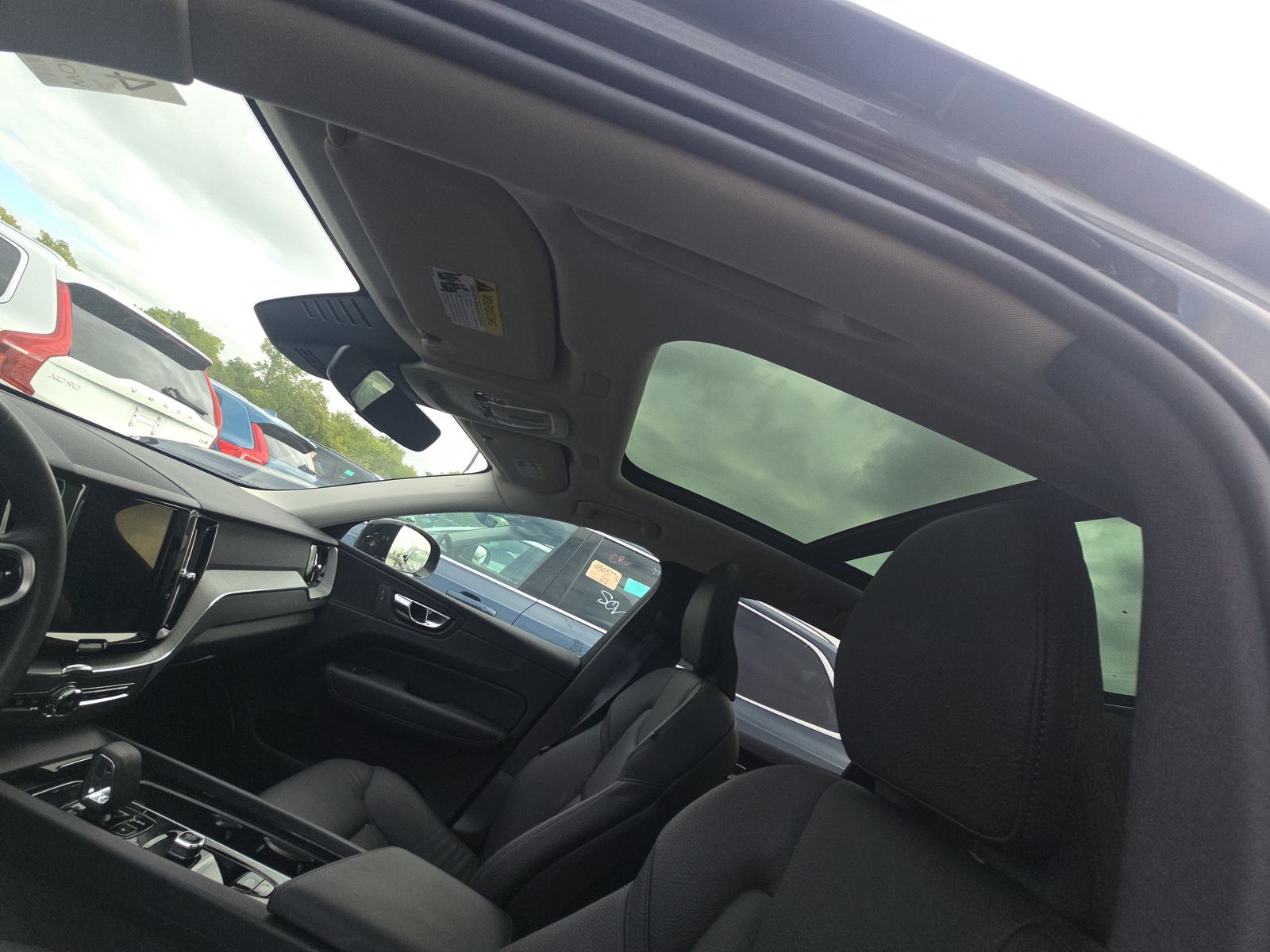 2025 Volvo XC60 B5 Plus AWD