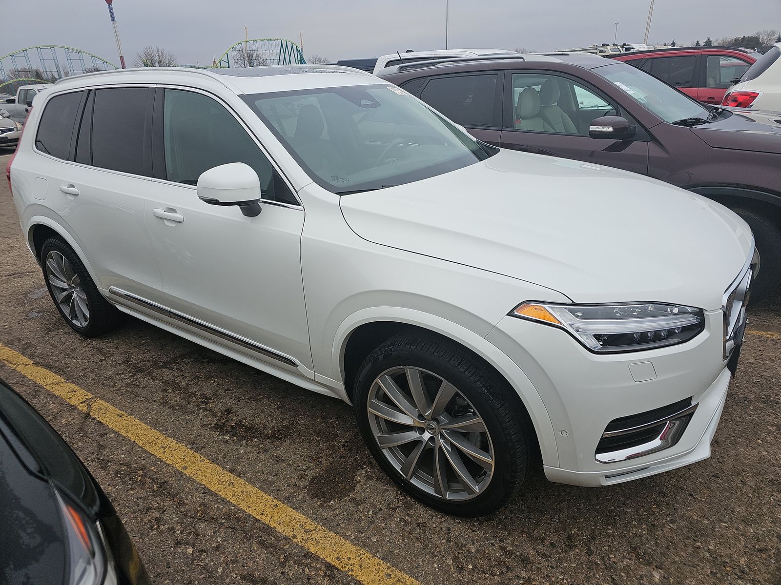 2023 Volvo XC90 B6 Plus AWD