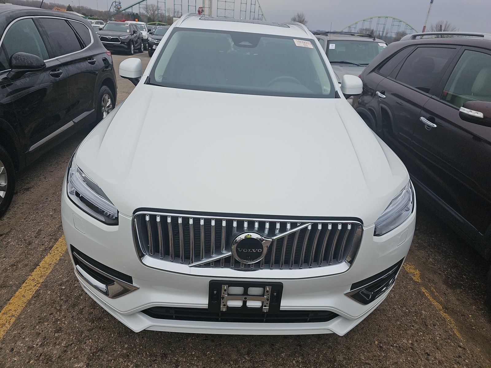 2023 Volvo XC90 B6 Plus AWD