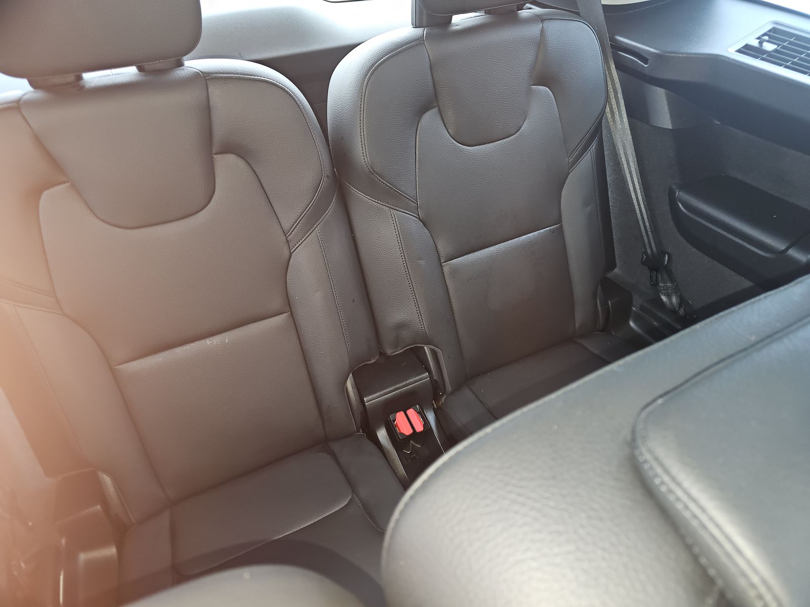 2023 Volvo XC90 B6 Plus AWD