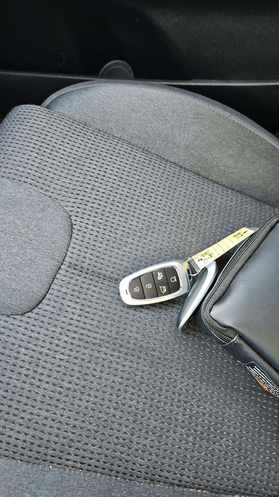 2022 Hyundai Santa Fe XRT FWD