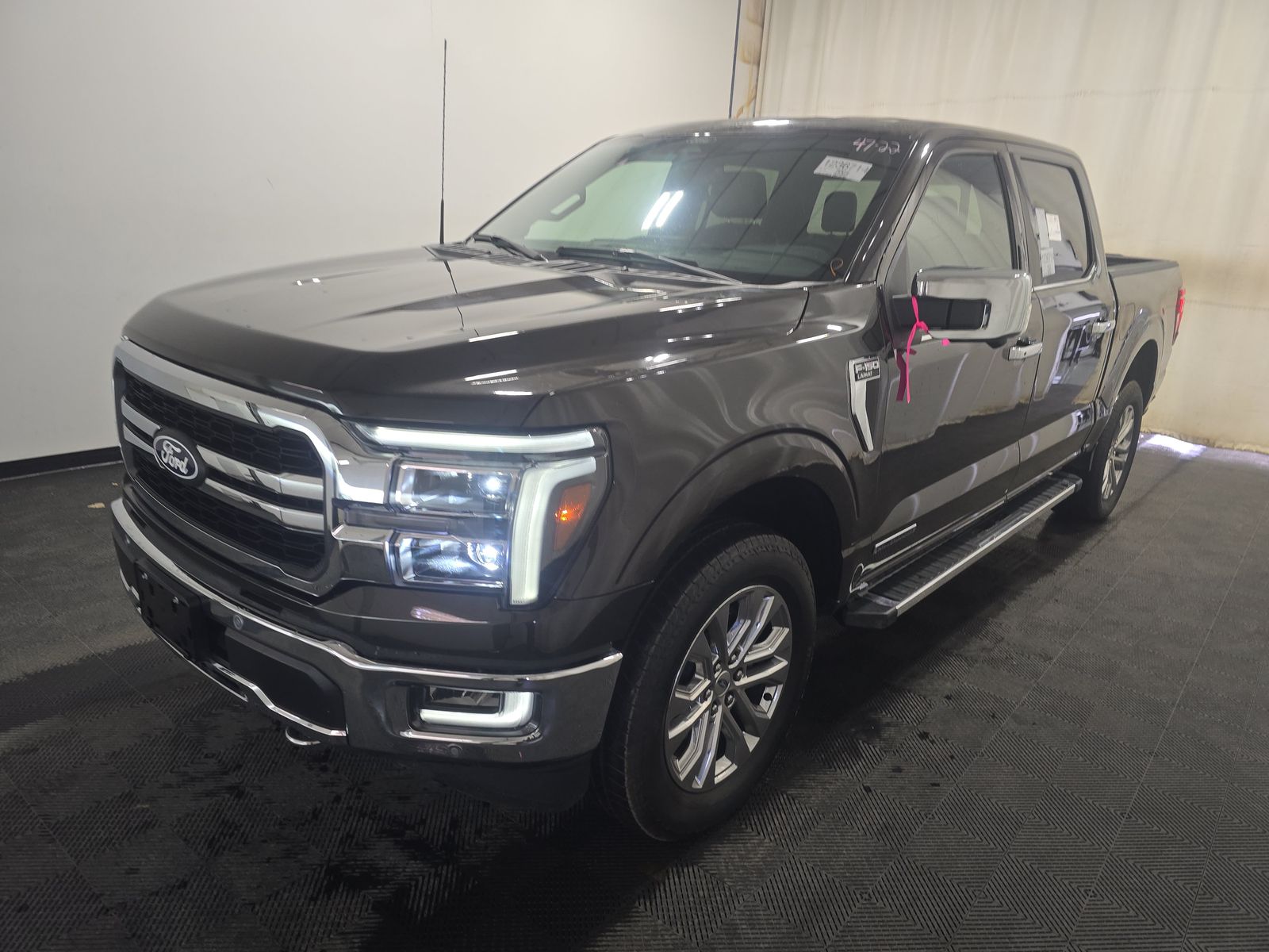 2024 Ford F-150 Hybrid Lariat AWD